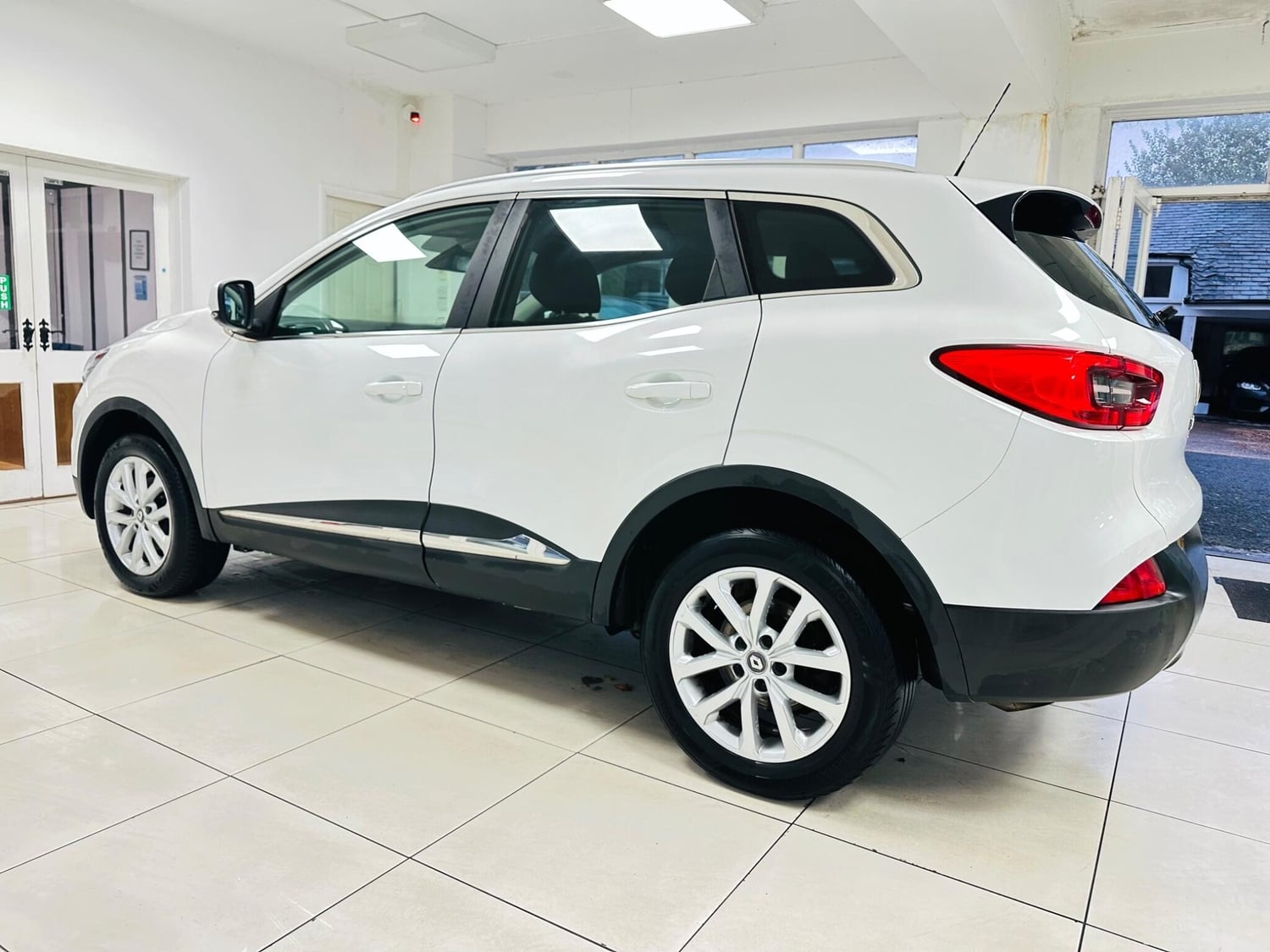 Renault Kadjar 2016 - Cars