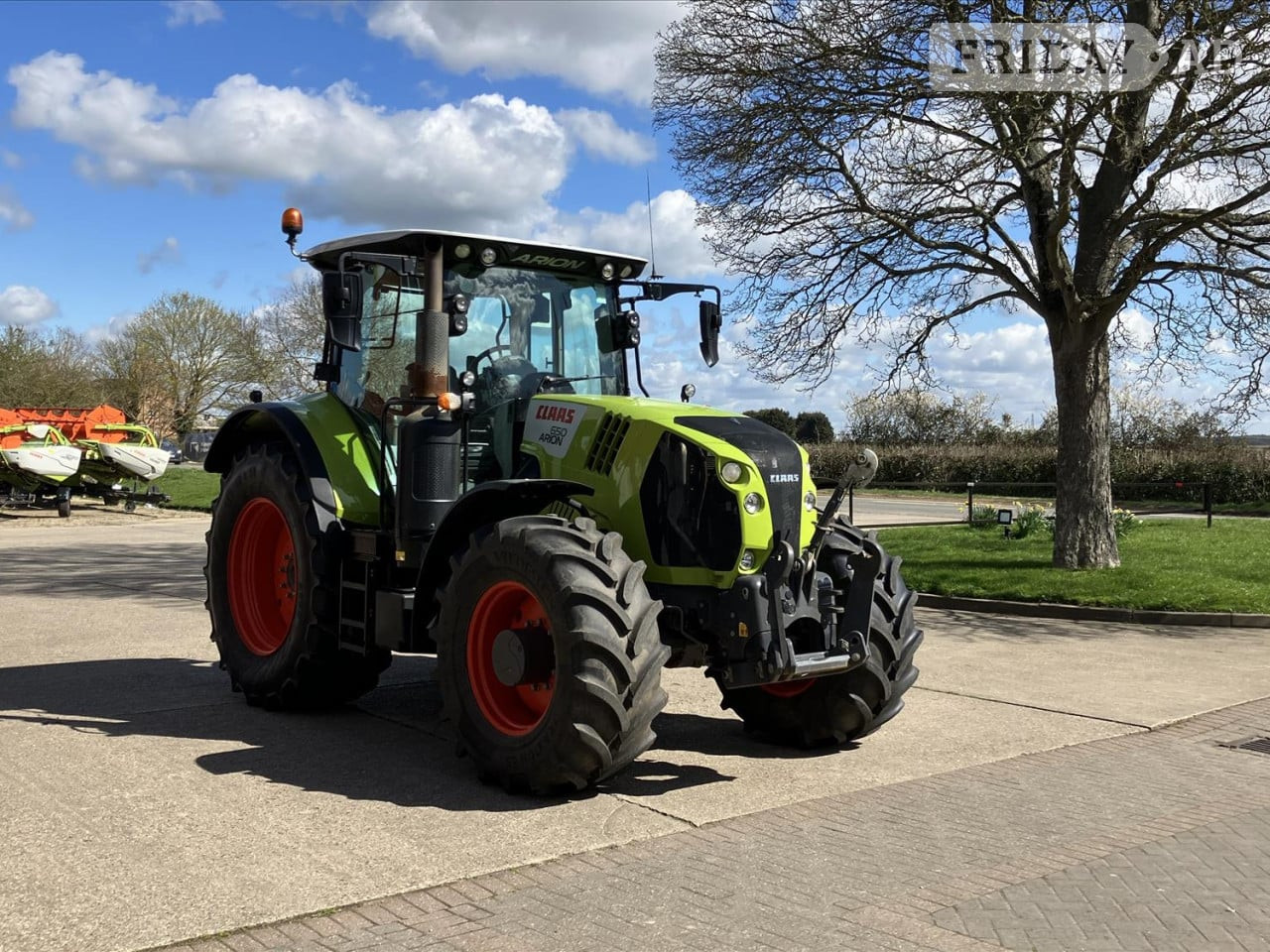 Claas Arion 650 