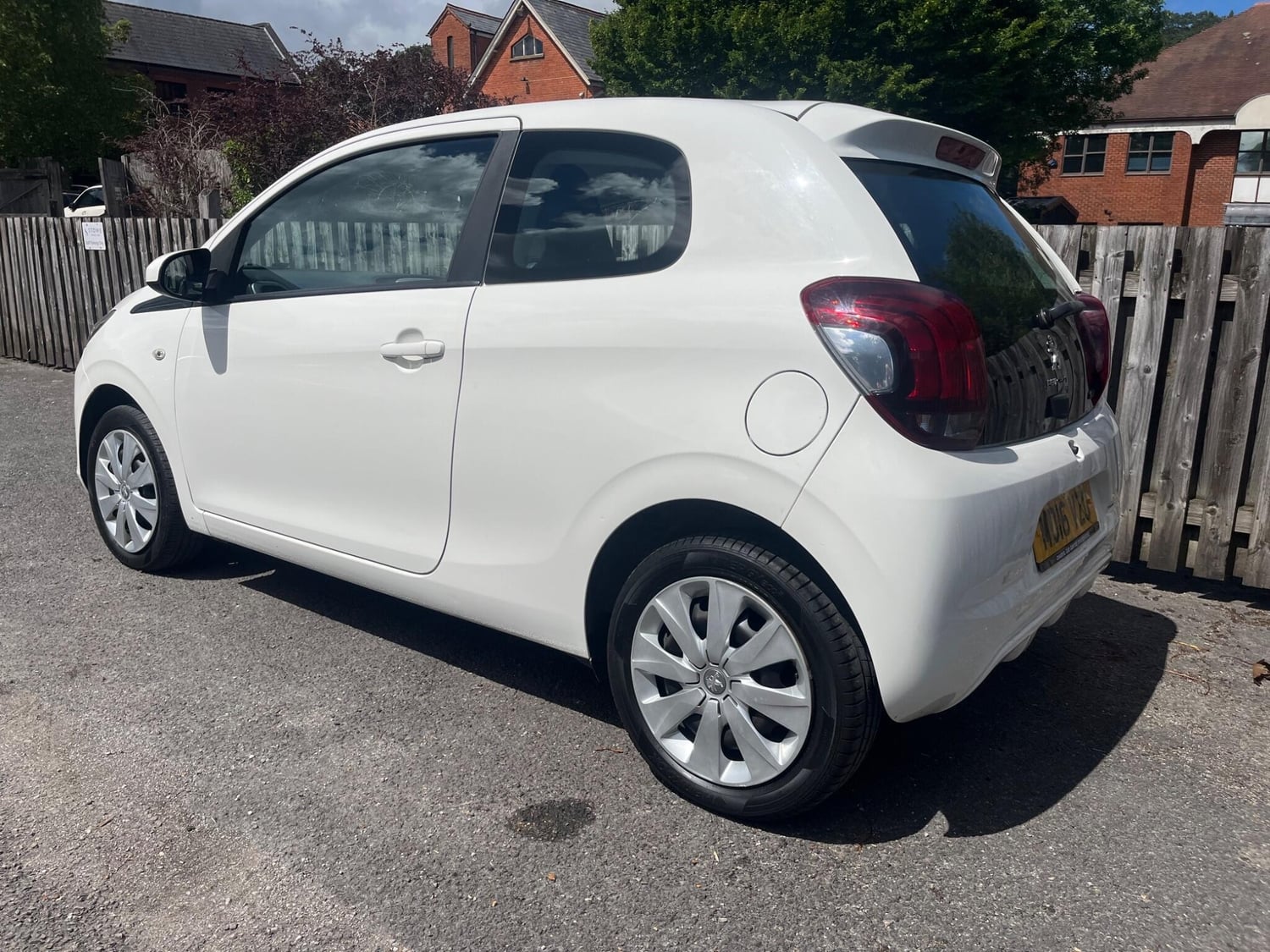 [ berth ]Peugeot 108