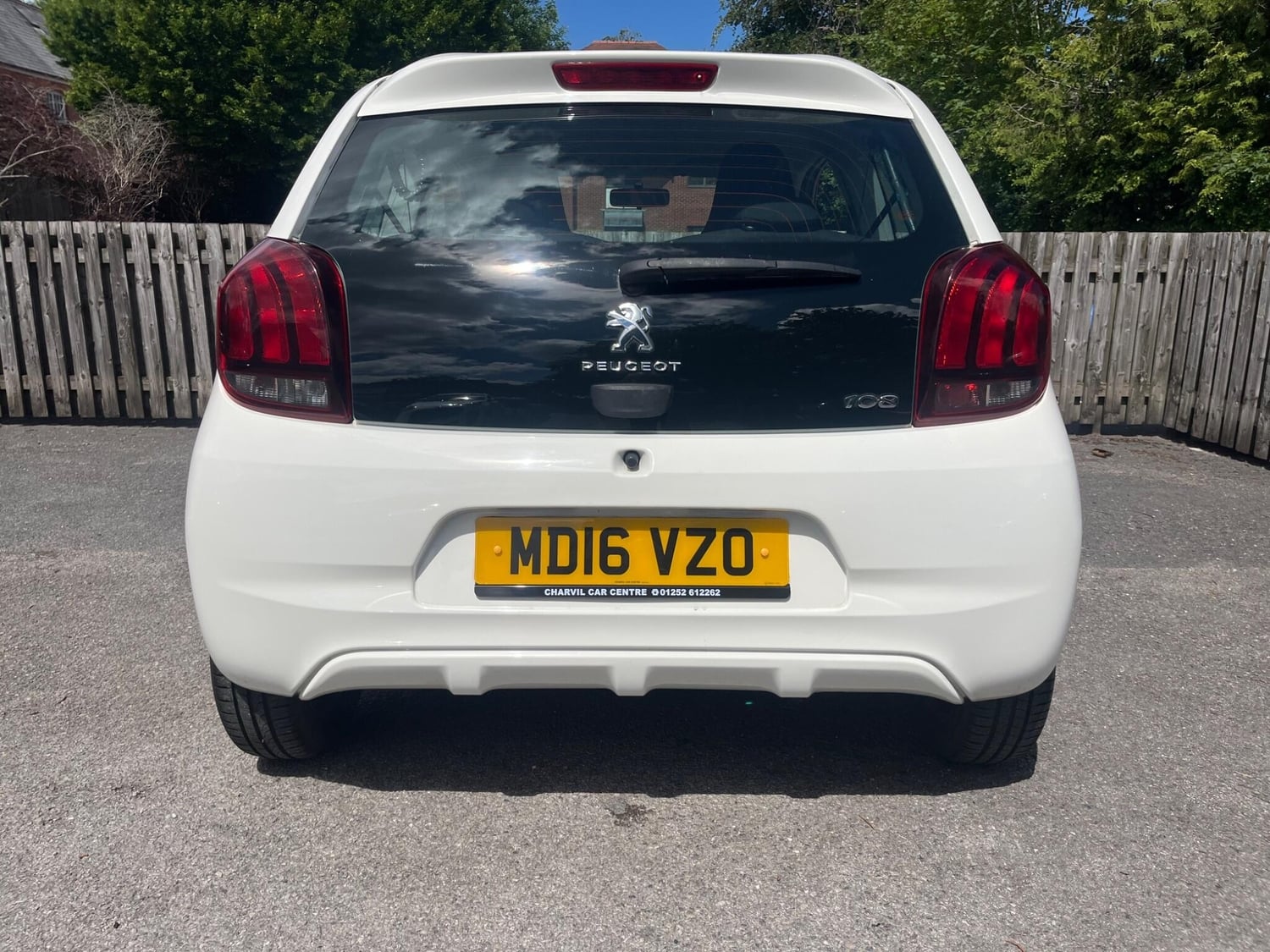 Peugeot 108 2016 - Cars