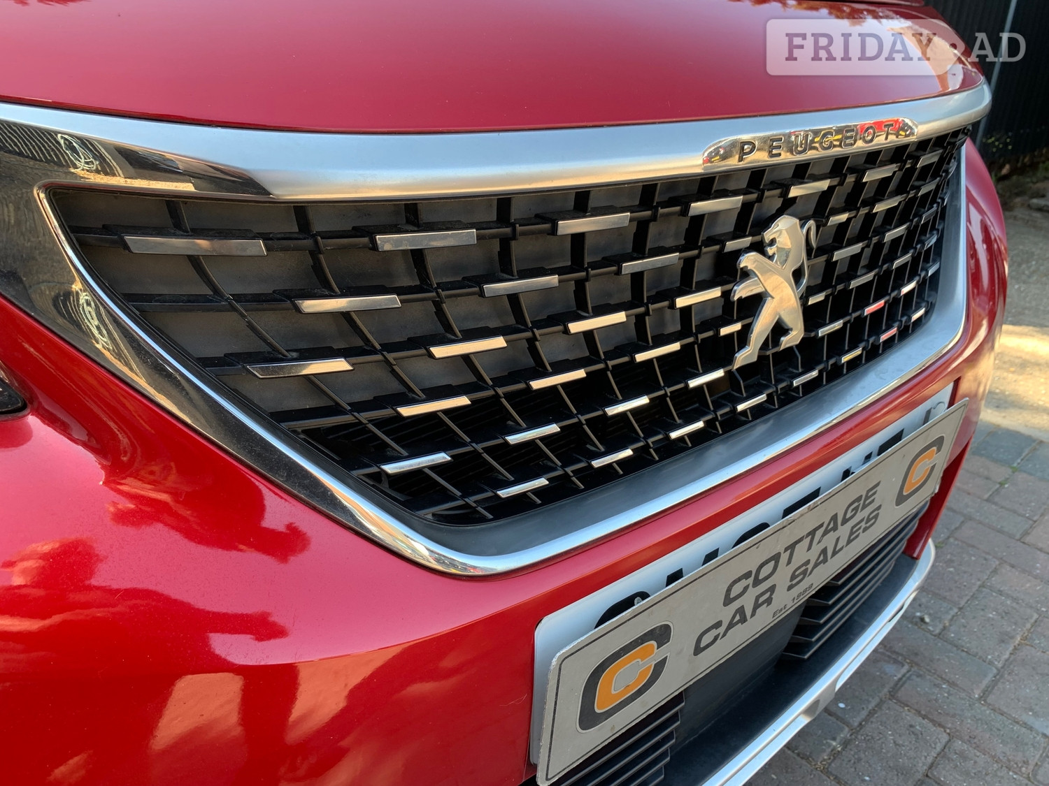 [ berth ]Peugeot 3008