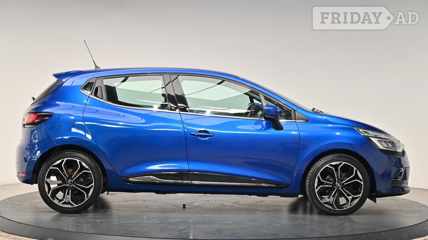 Renault Clio 2017 - Cars in Cullompton