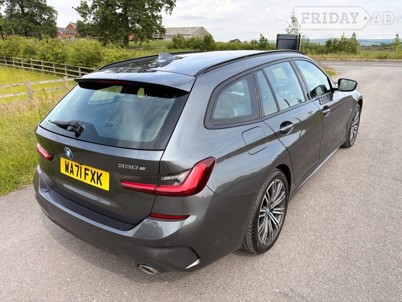 [ berth ]BMW 3 Series