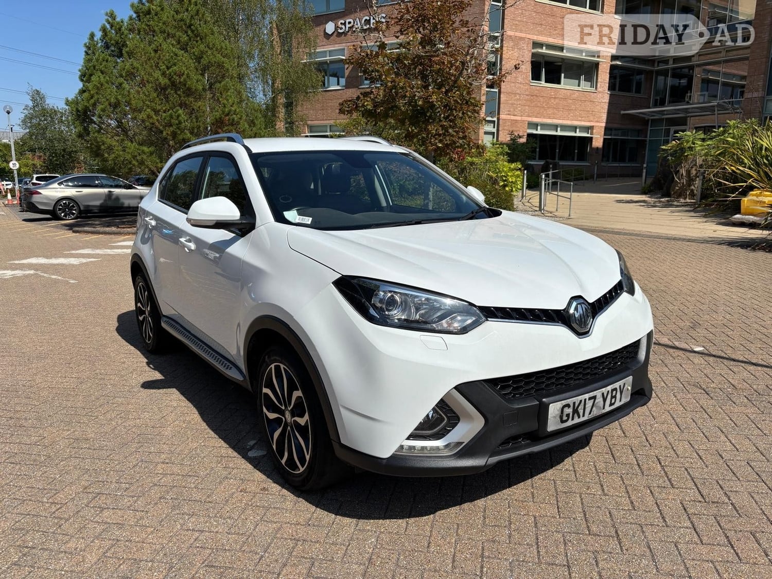 [ berth ]MG GS