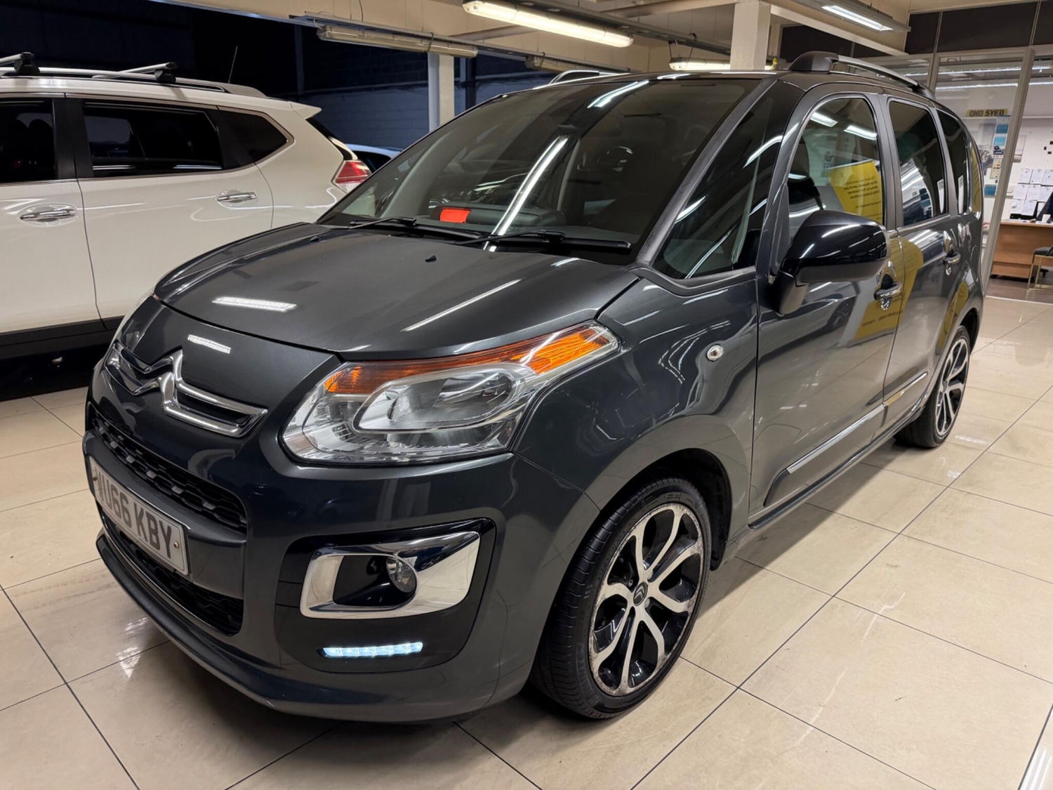 Citroen C3 Picasso 2016 - Cars in Rotherham