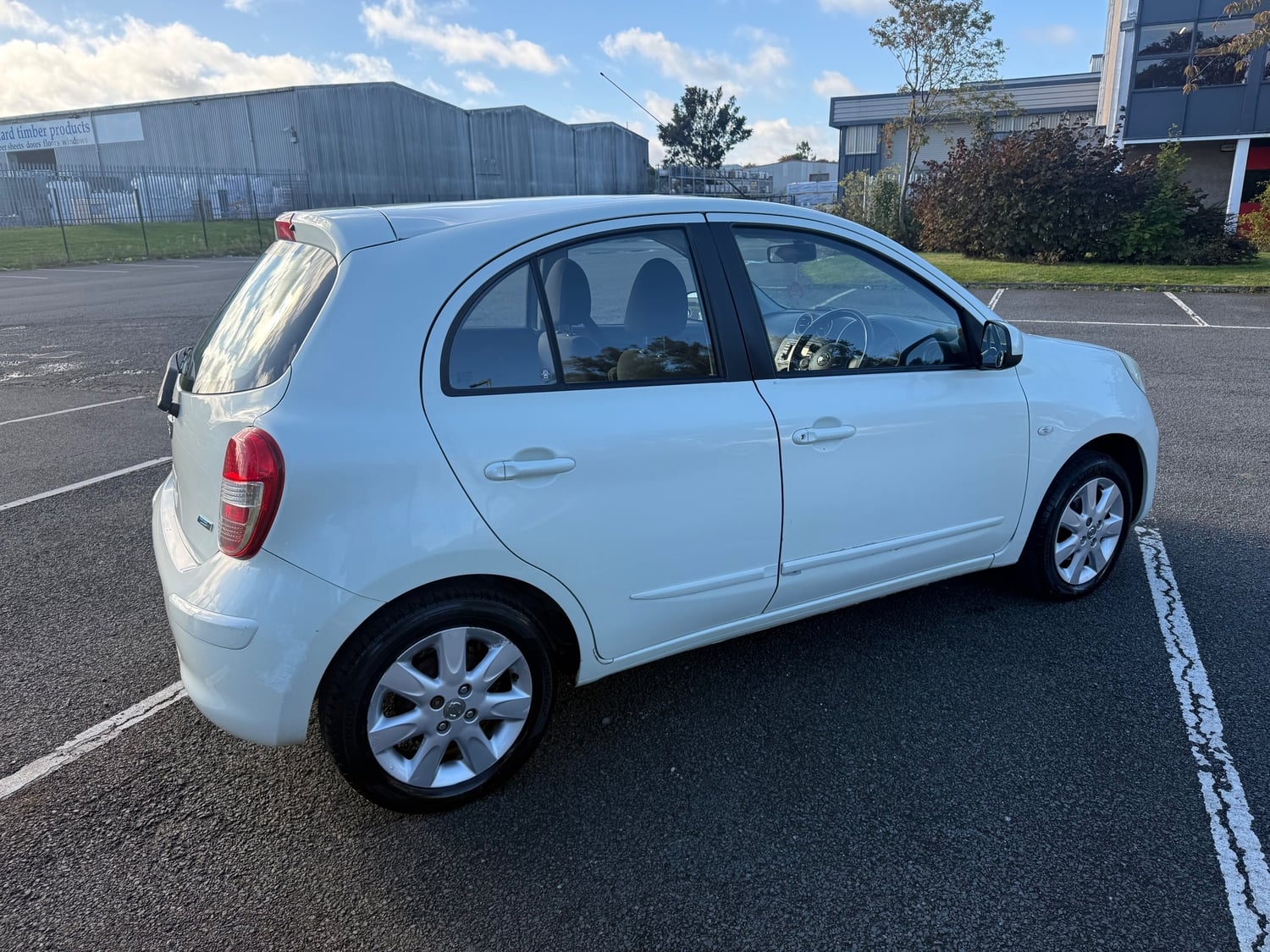 Nissan Micra 2012 - Cars