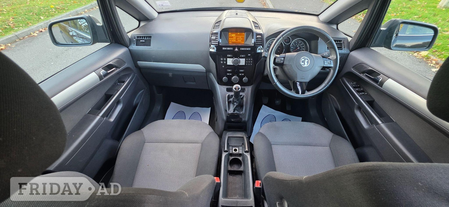 Vauxhall Zafira 2012 - Cars in Birmingham