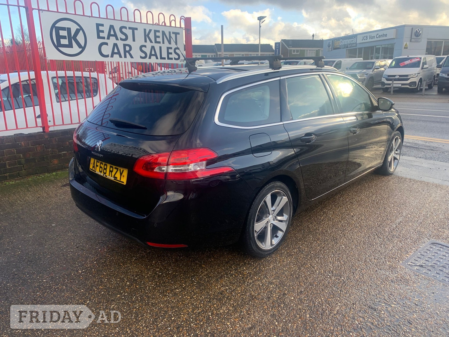 Peugeot 308 SW 2018 - Cars