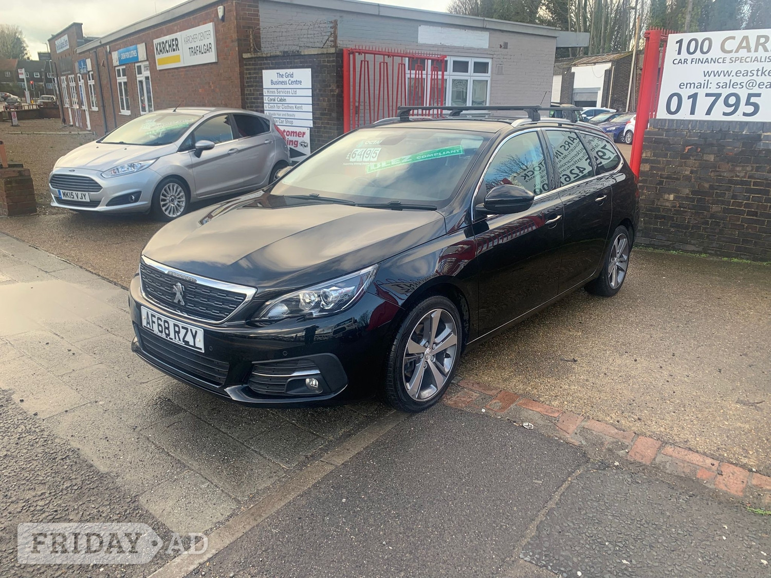 [ berth ]Peugeot 308 SW
