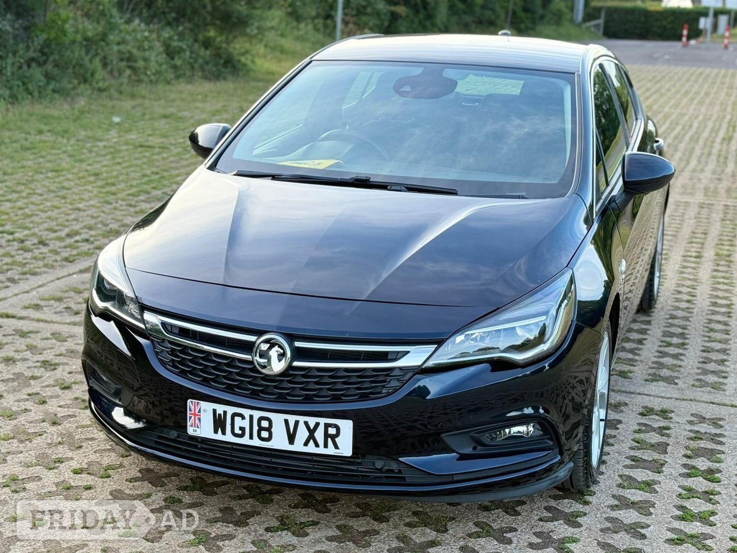 [ berth ]Vauxhall Astra