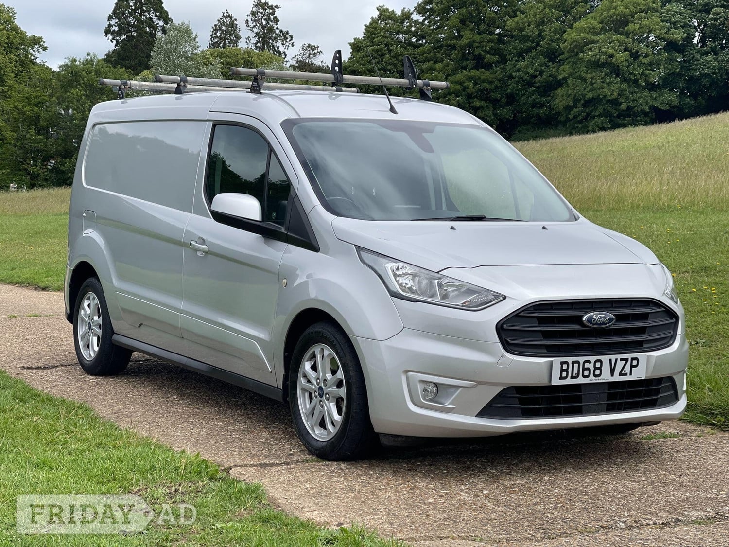 [ berth ]Ford Transit Connect