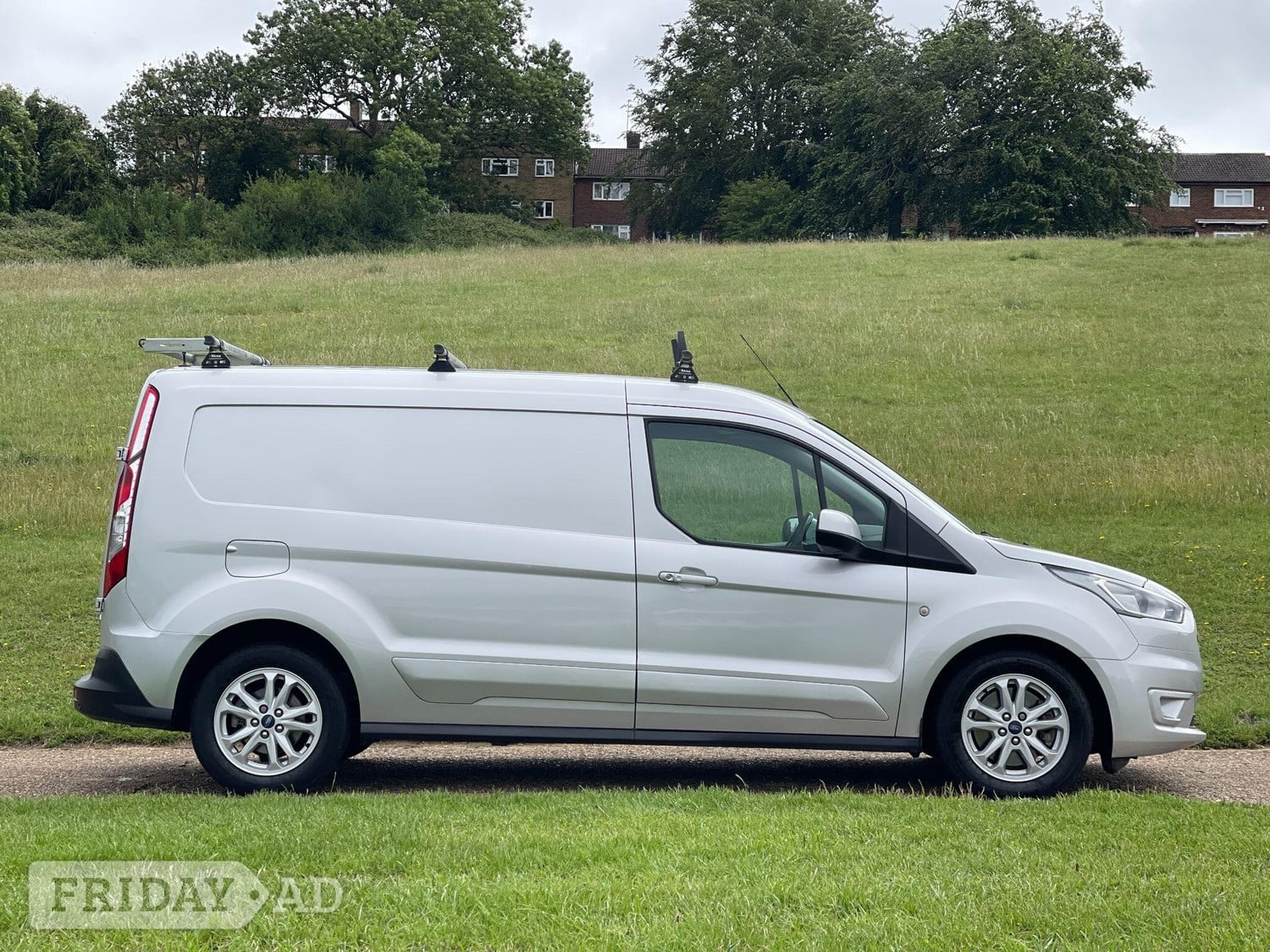 Ford Transit Connect 2018 - Vans & Commercial Vehicles in Hemel Hempstead