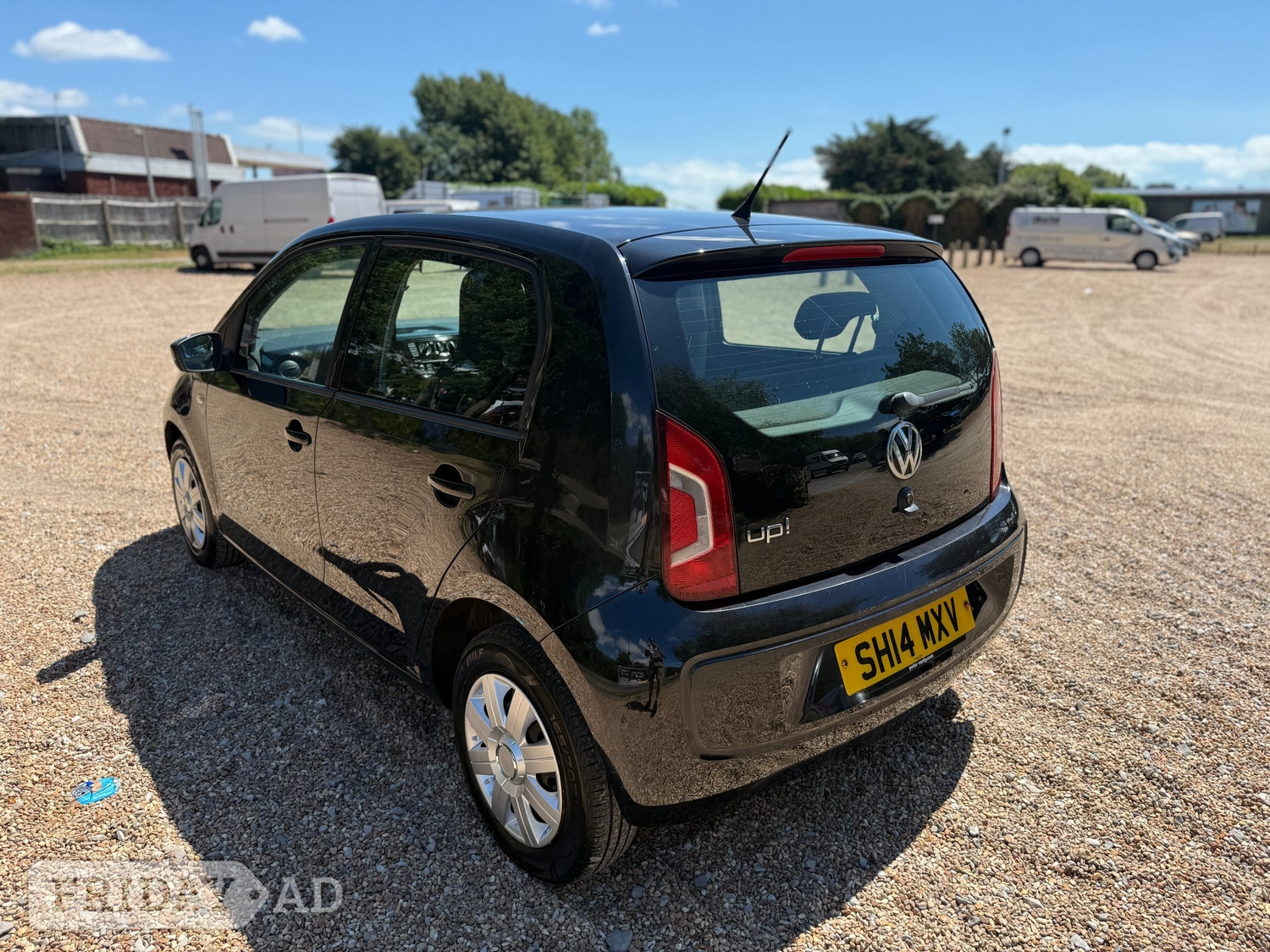 Volkswagen UP! 2014 - Cars