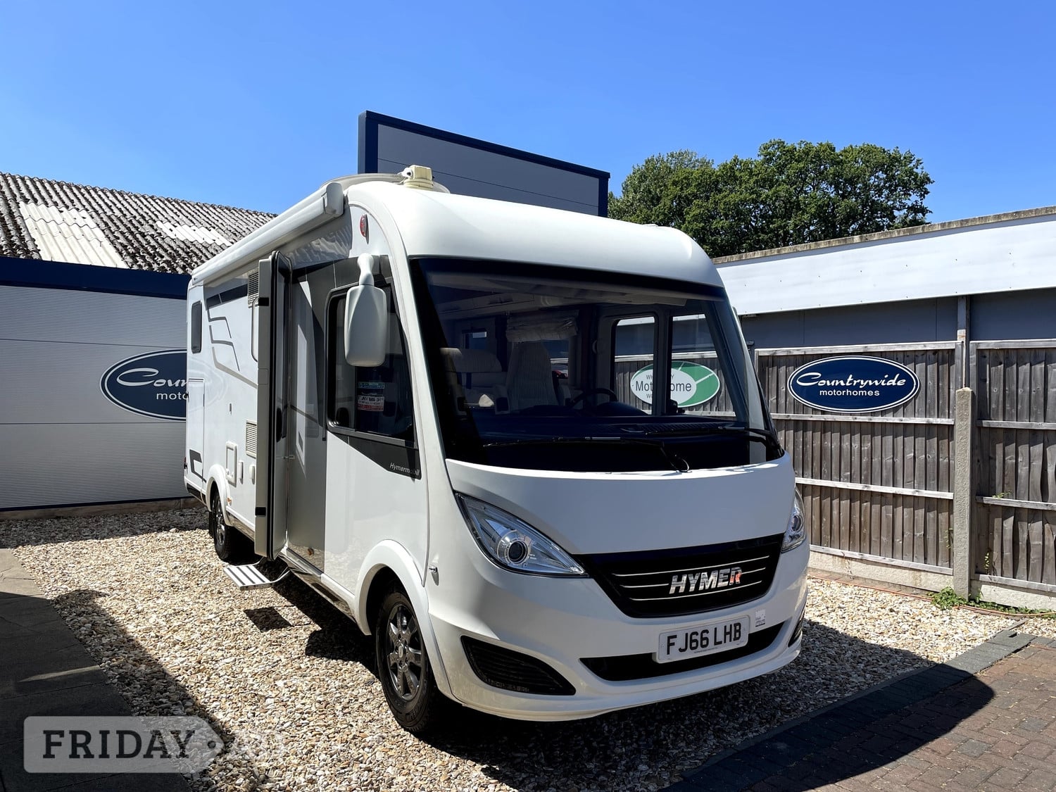 [ berth ]Hymer B678