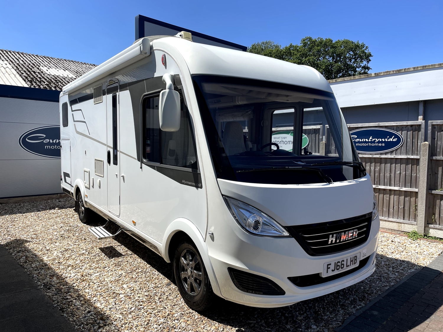 Hymer B678 Poole