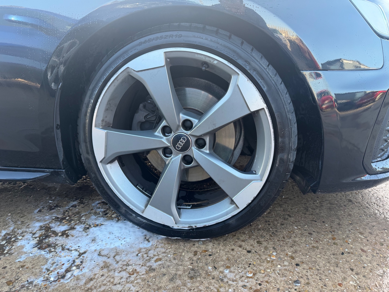 Audi A4 2020 - Cars
