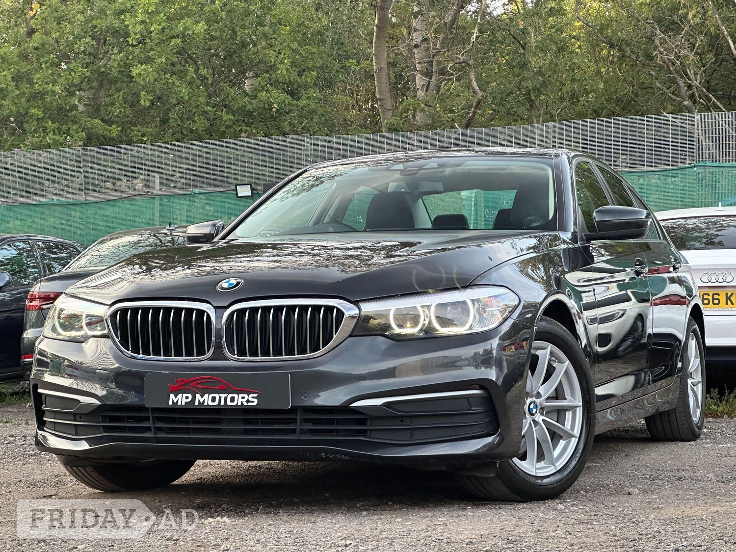 [ berth ]BMW 5 Series