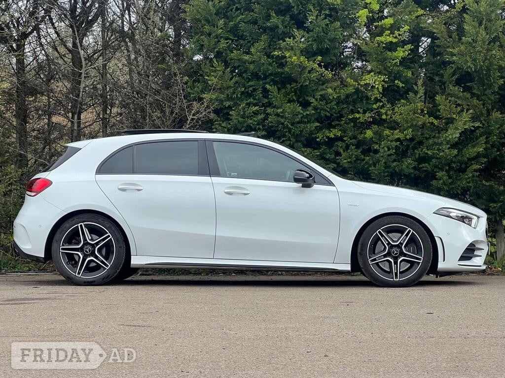 [ berth ]Mercedes-Benz A Class