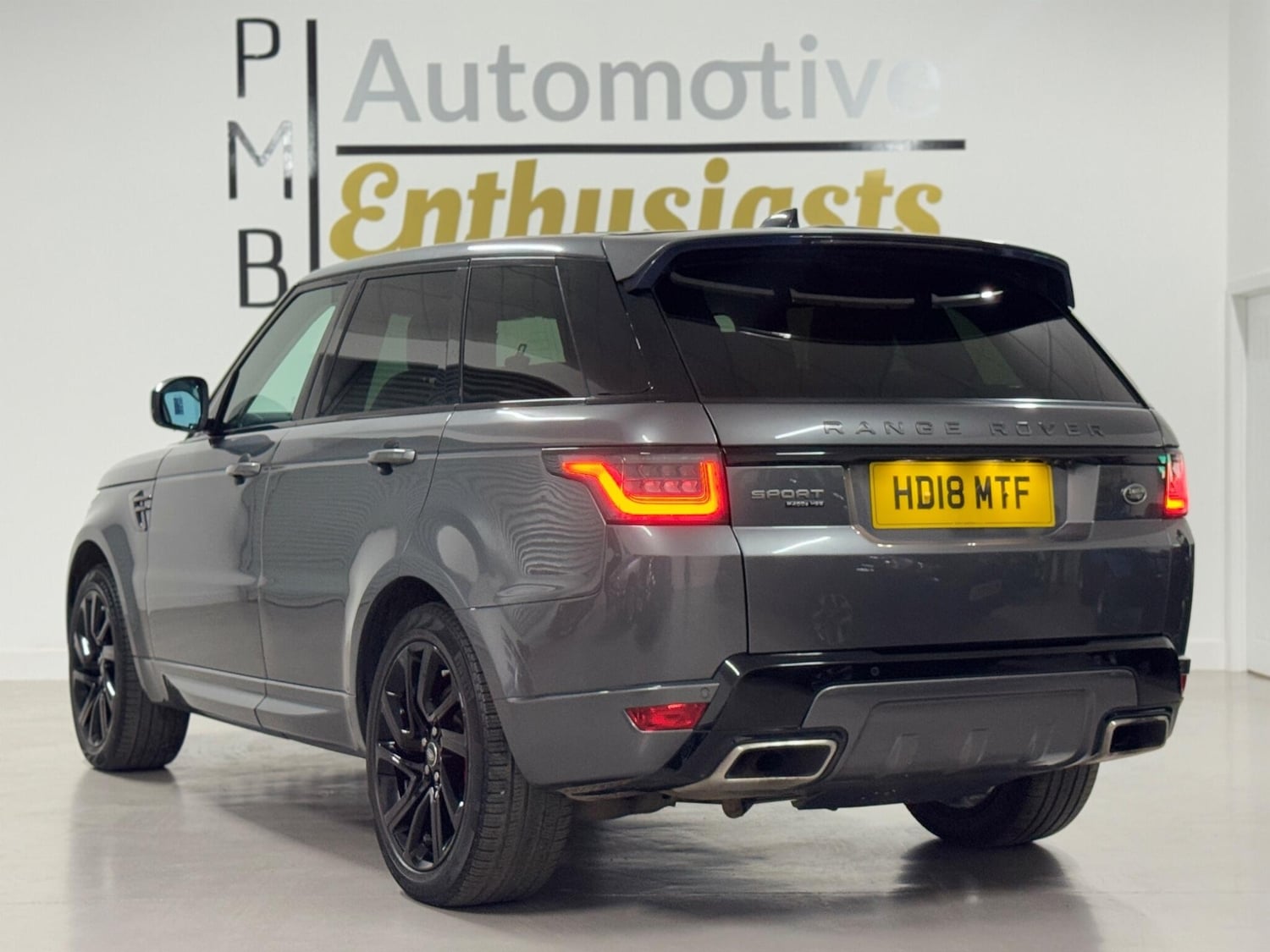 Land Rover Range Rover Sport 2018 - Cars in Petersfield