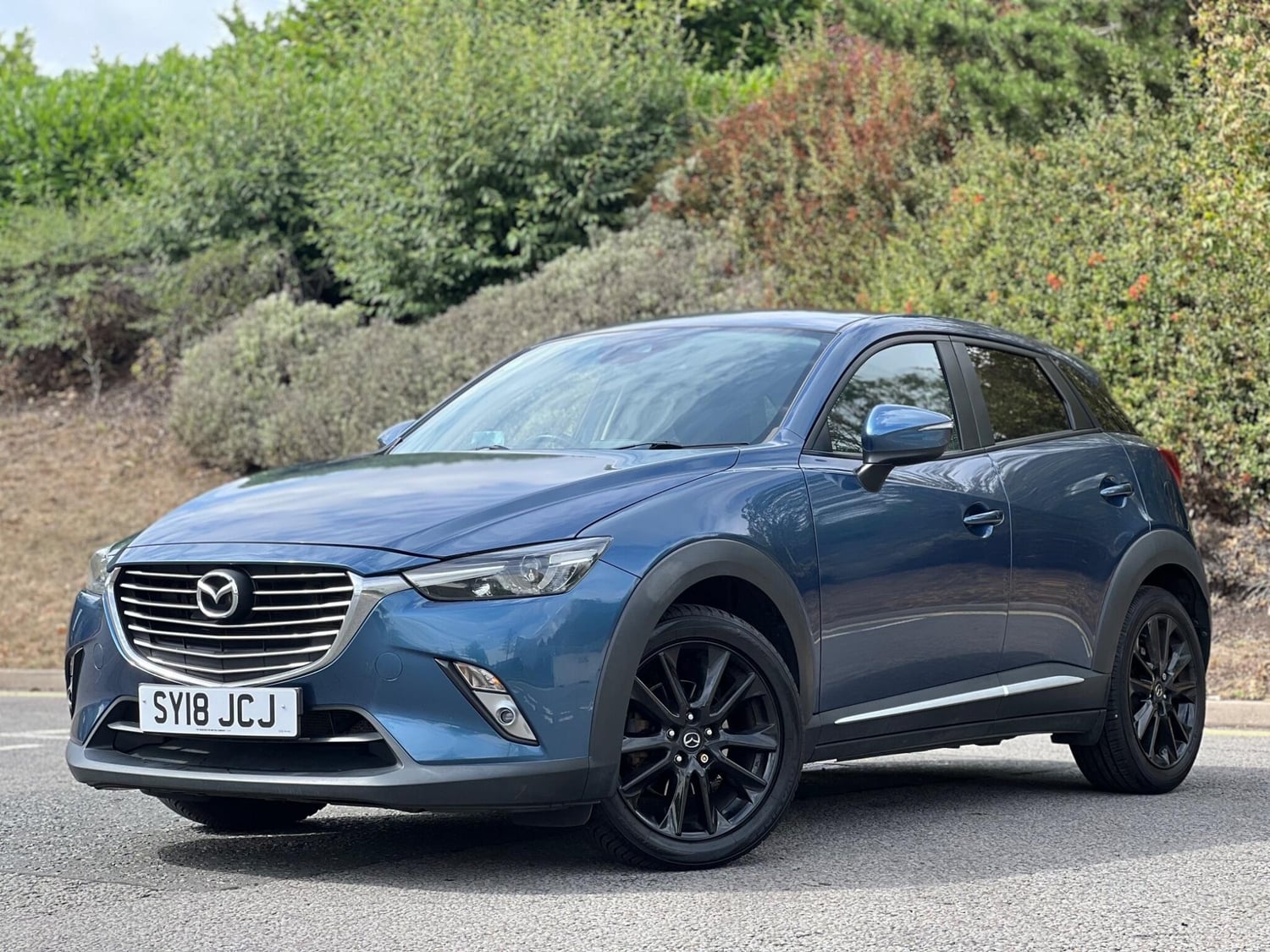 [ berth ]Mazda CX-3