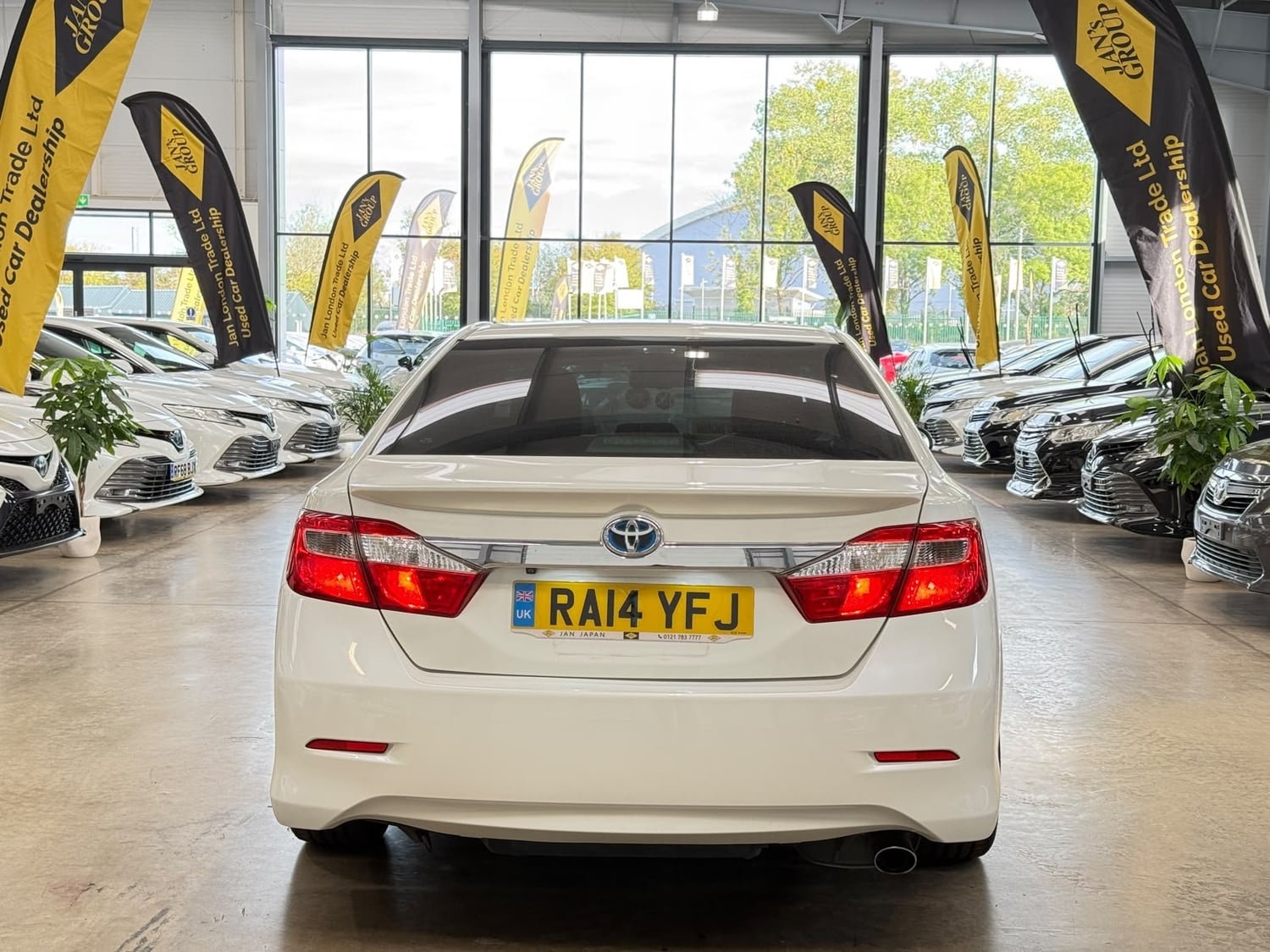 Toyota Camry 2014 - Cars in Reading