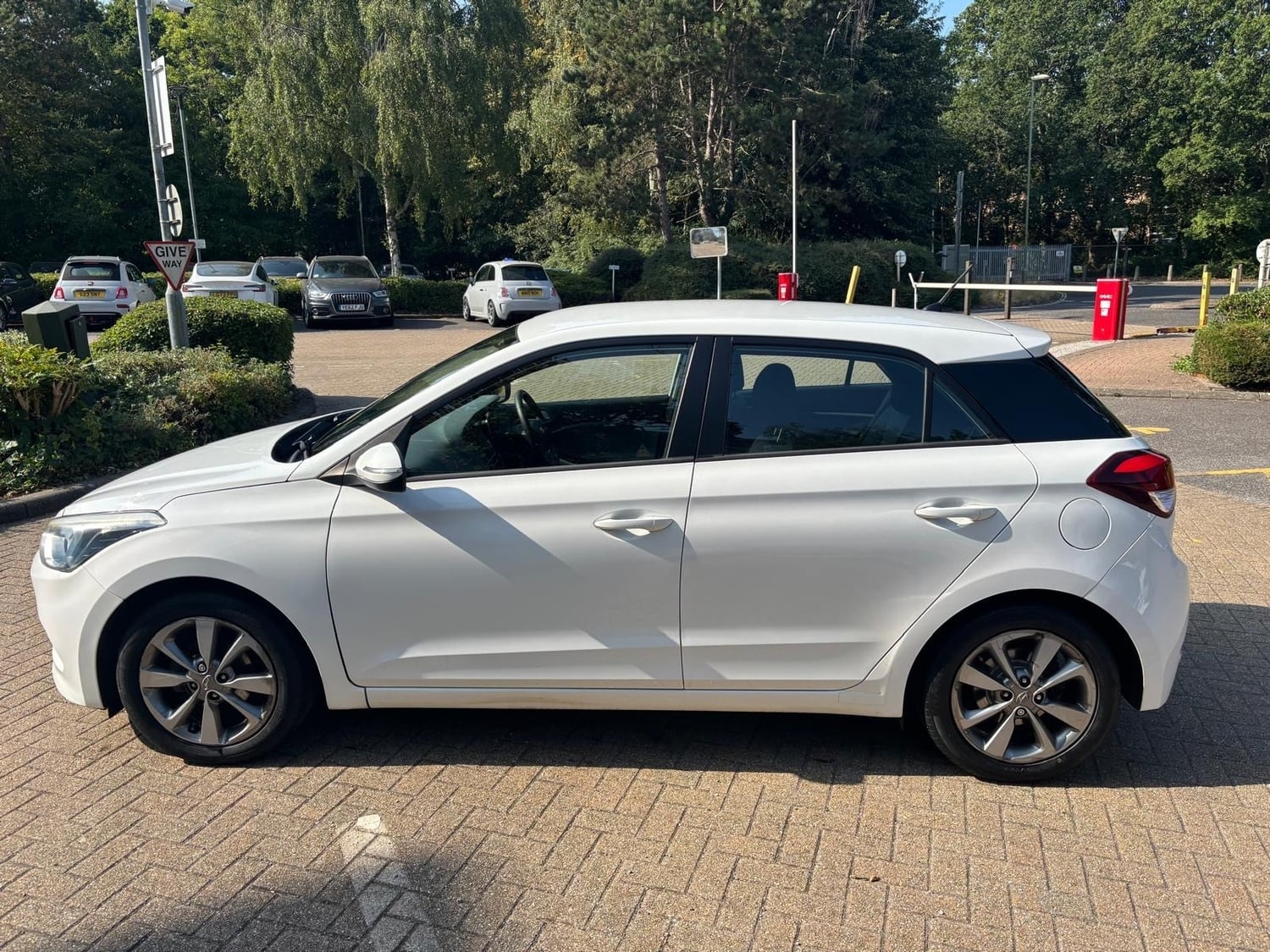 Hyundai i20 2015 - Cars