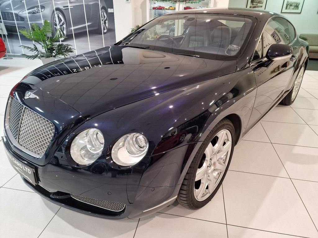 [ berth ]Bentley Continental GT