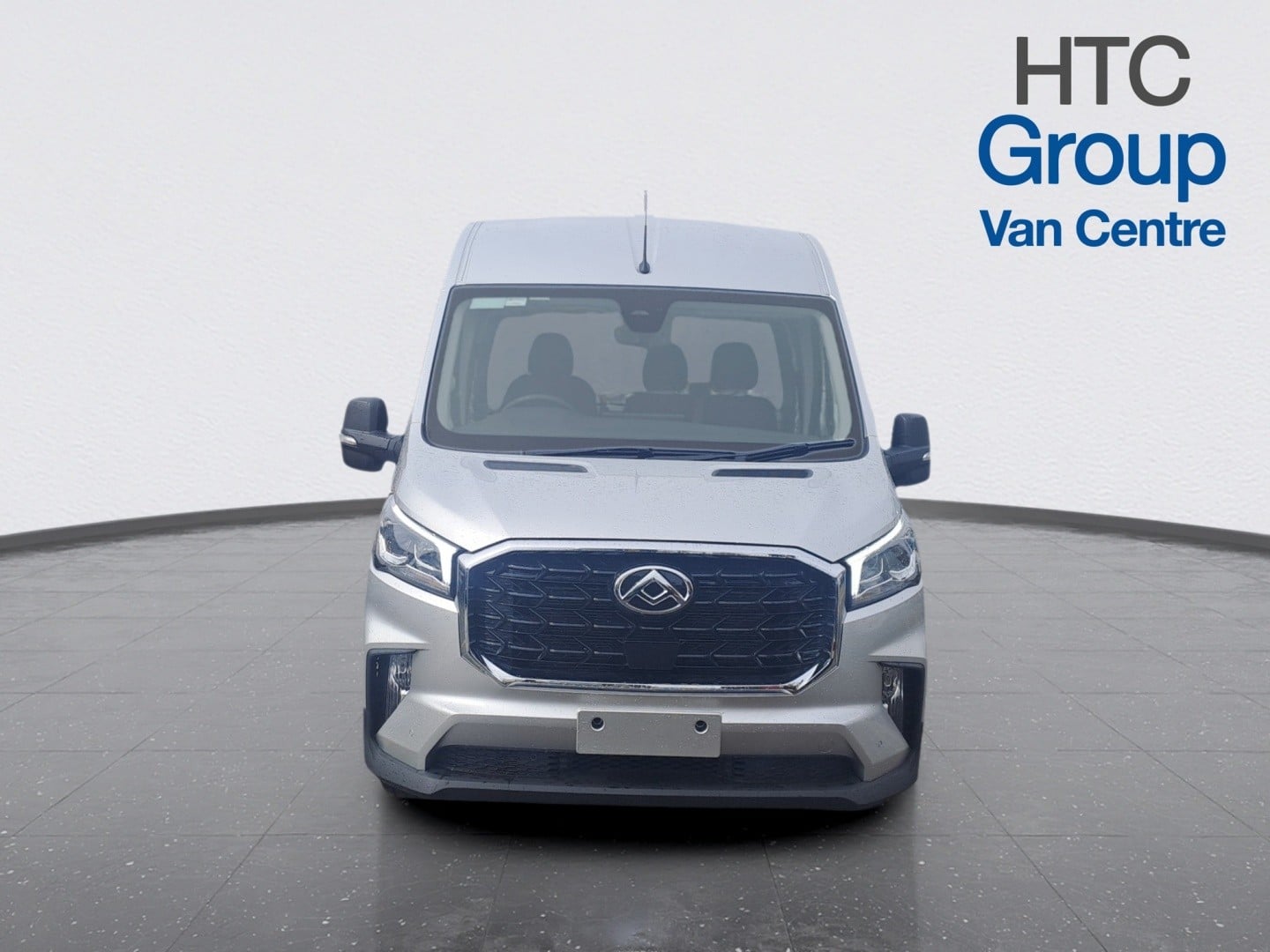 [ berth ]Maxus Deliver 9