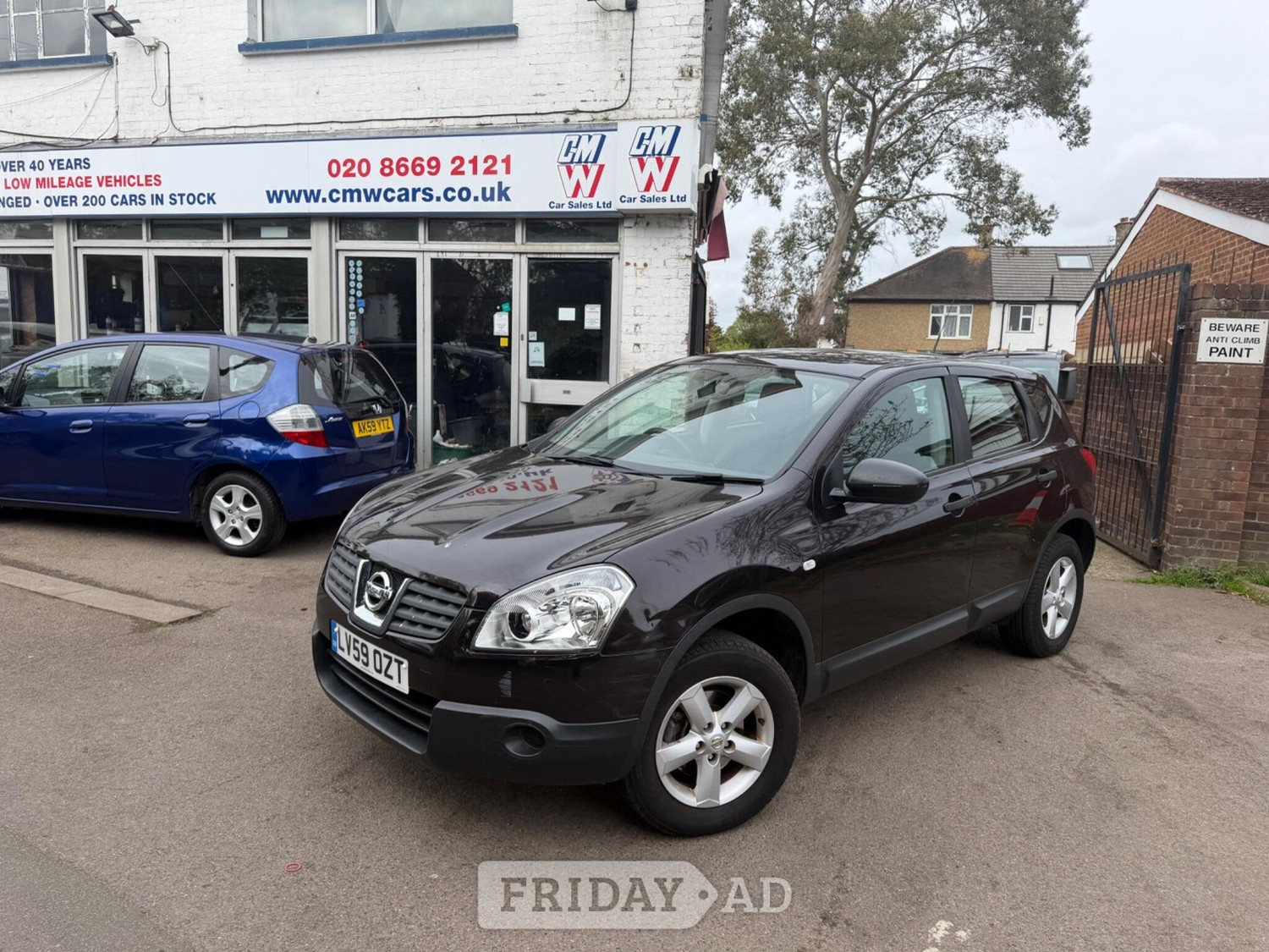 Nissan Qashqai 2009 in Sutton