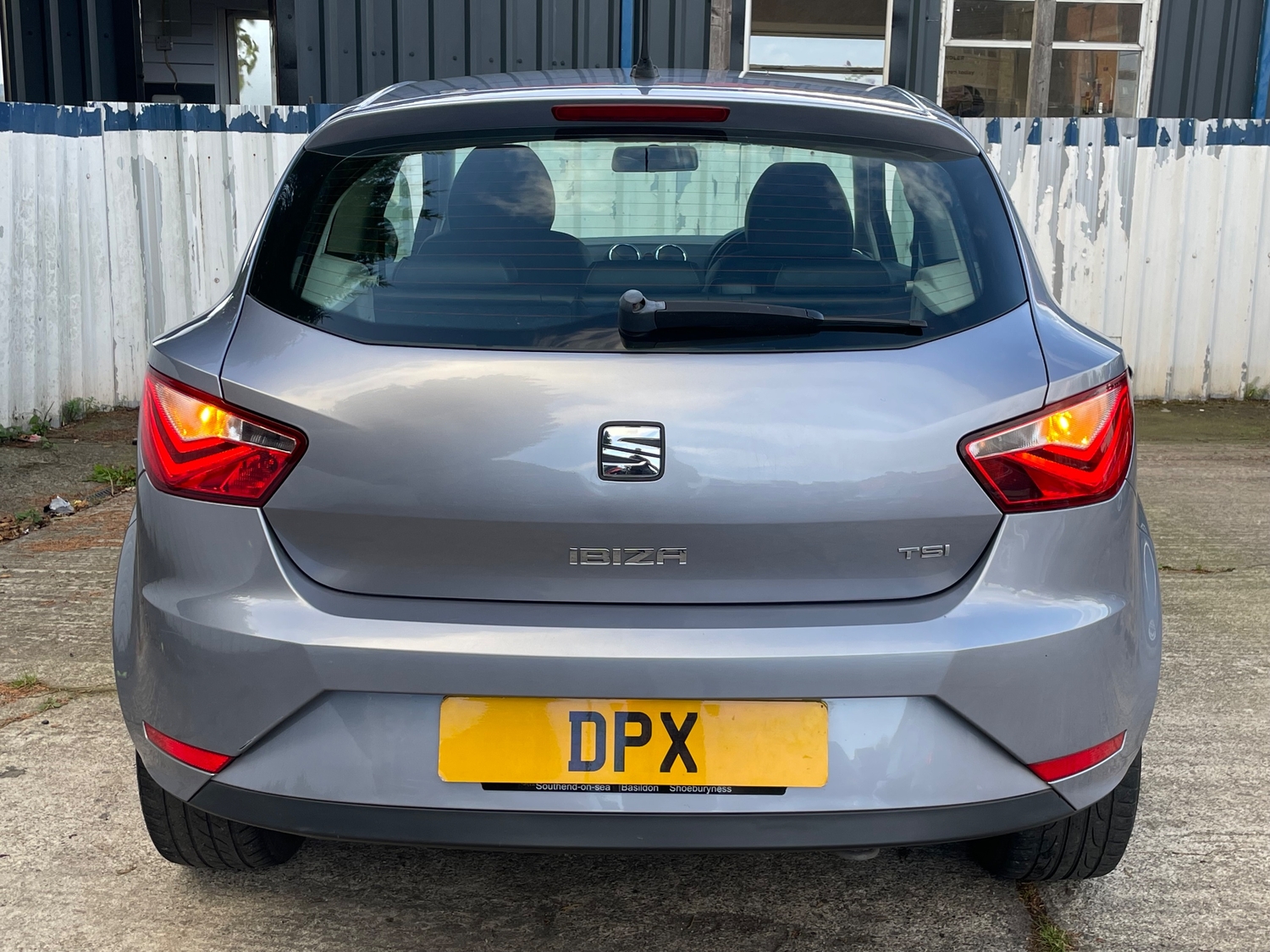 SEAT Ibiza 2016 - Cars in Liversedge