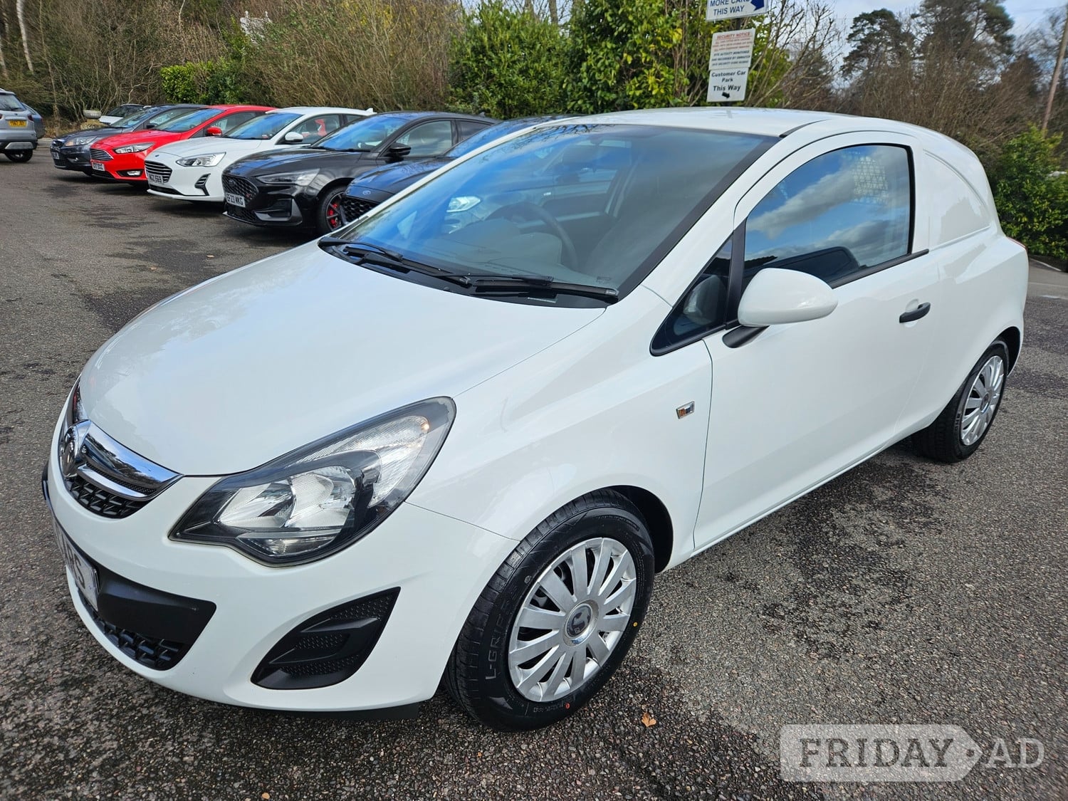 Vauxhall Corsa Van 2015 - Vans & Commercial Vehicles