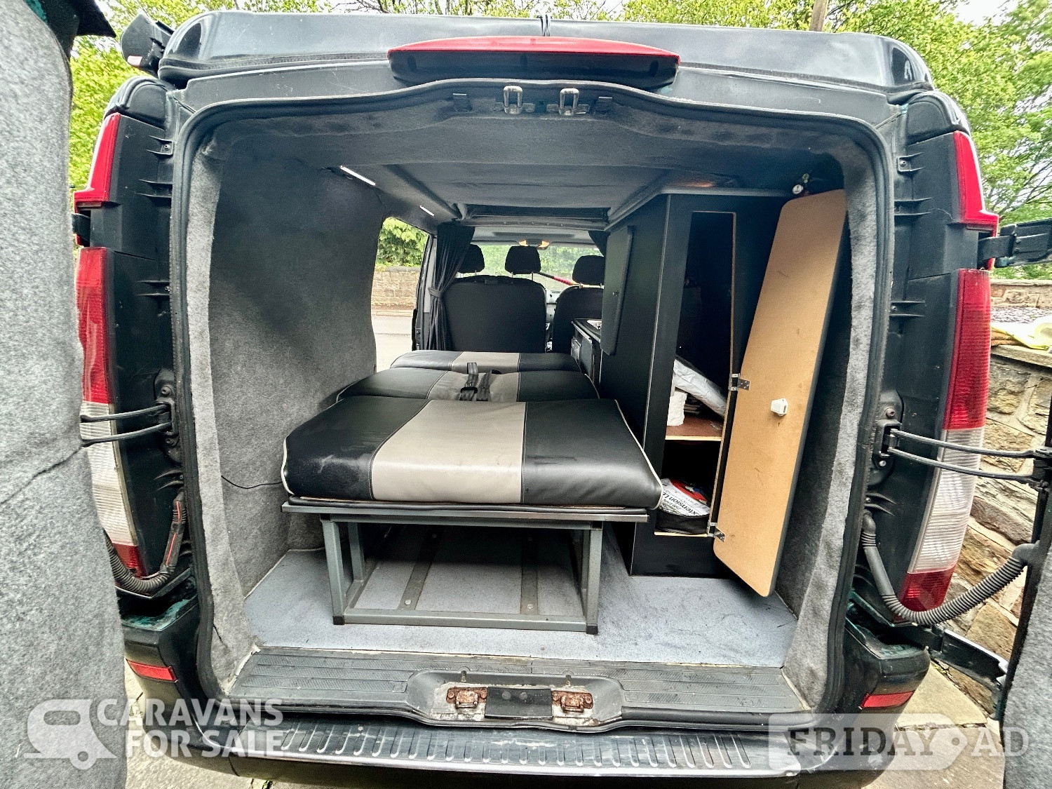 [ berth ]Mercedes-Benz Vito