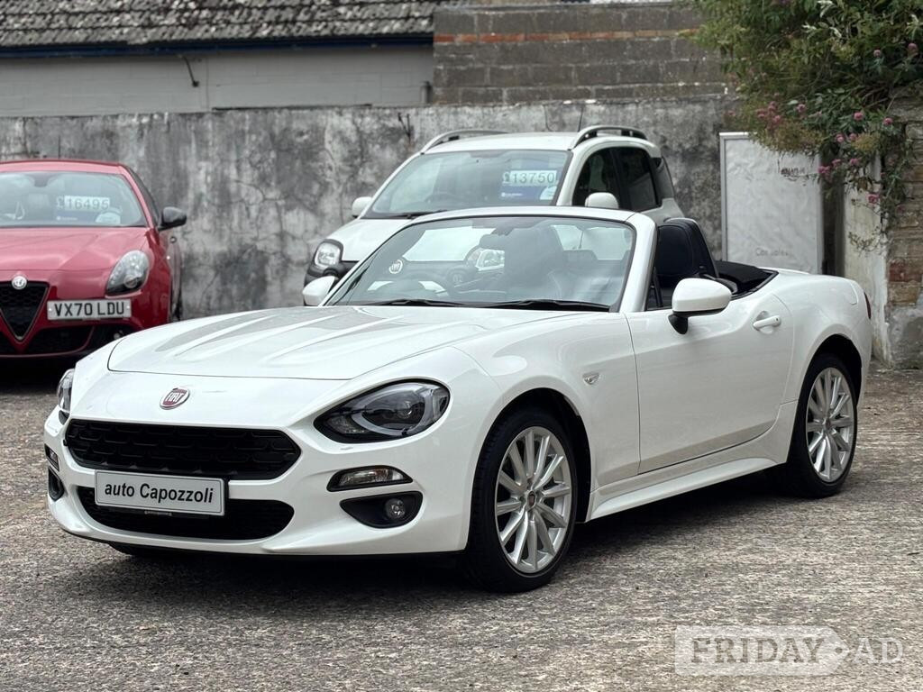 Fiat 124 2016 in Yeovil