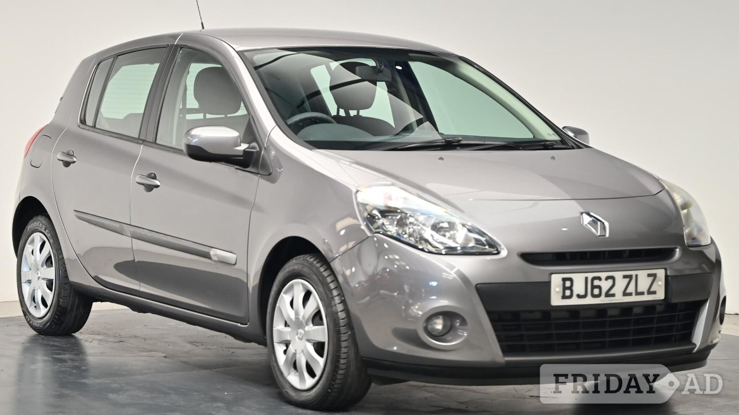 Renault Clio 2012 in Cullompton