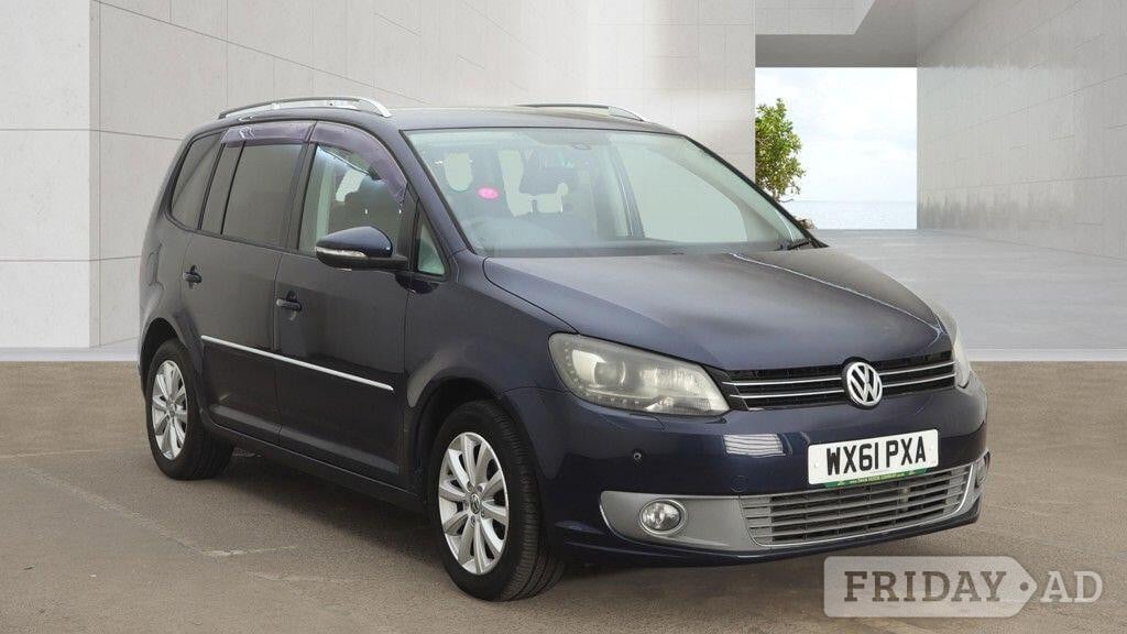 Volkswagen Touran 2023 in Bristol