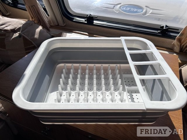 Collapsible Dish Drainer in Bletchley