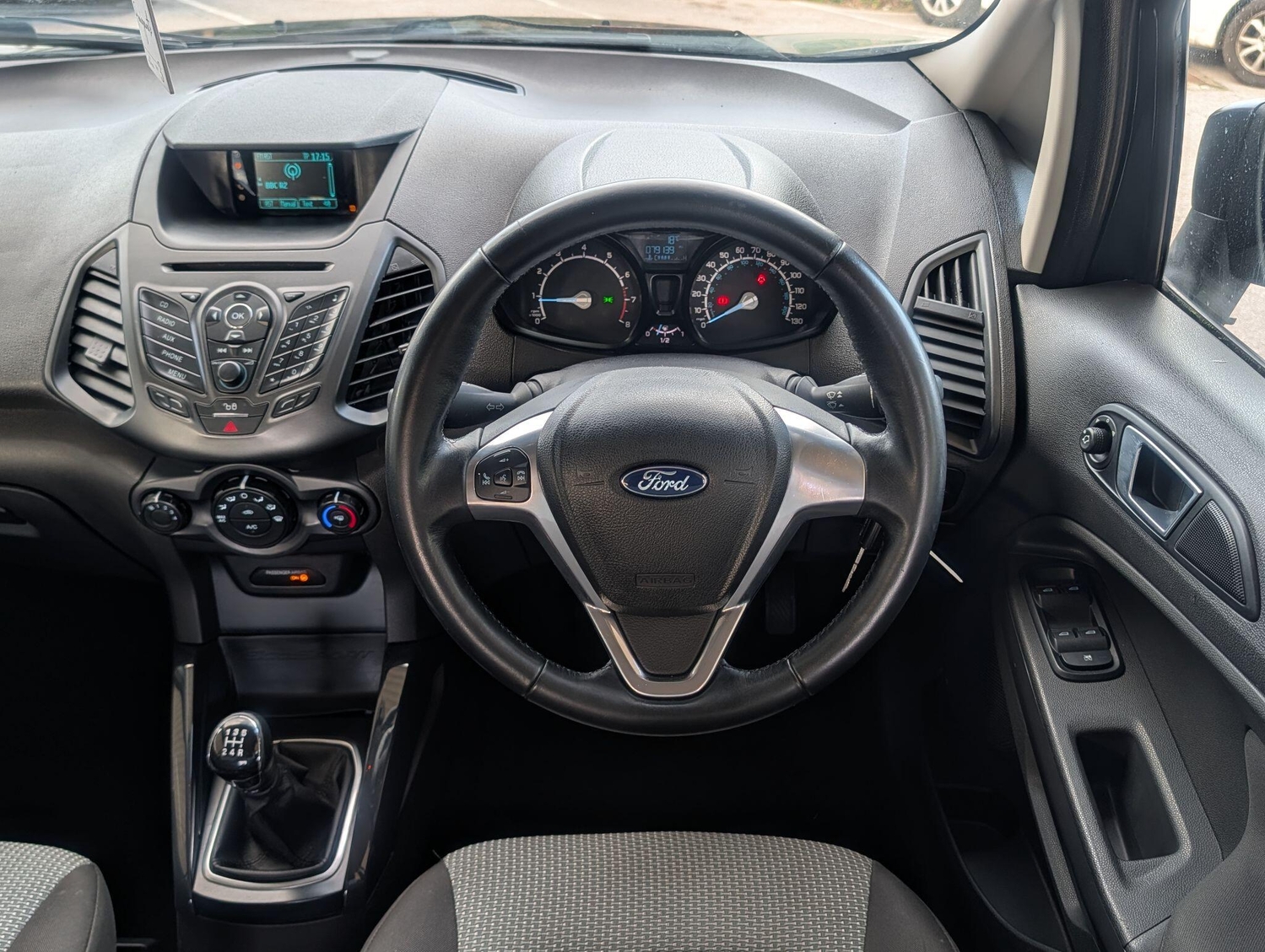 [ berth ]Ford Ecosport