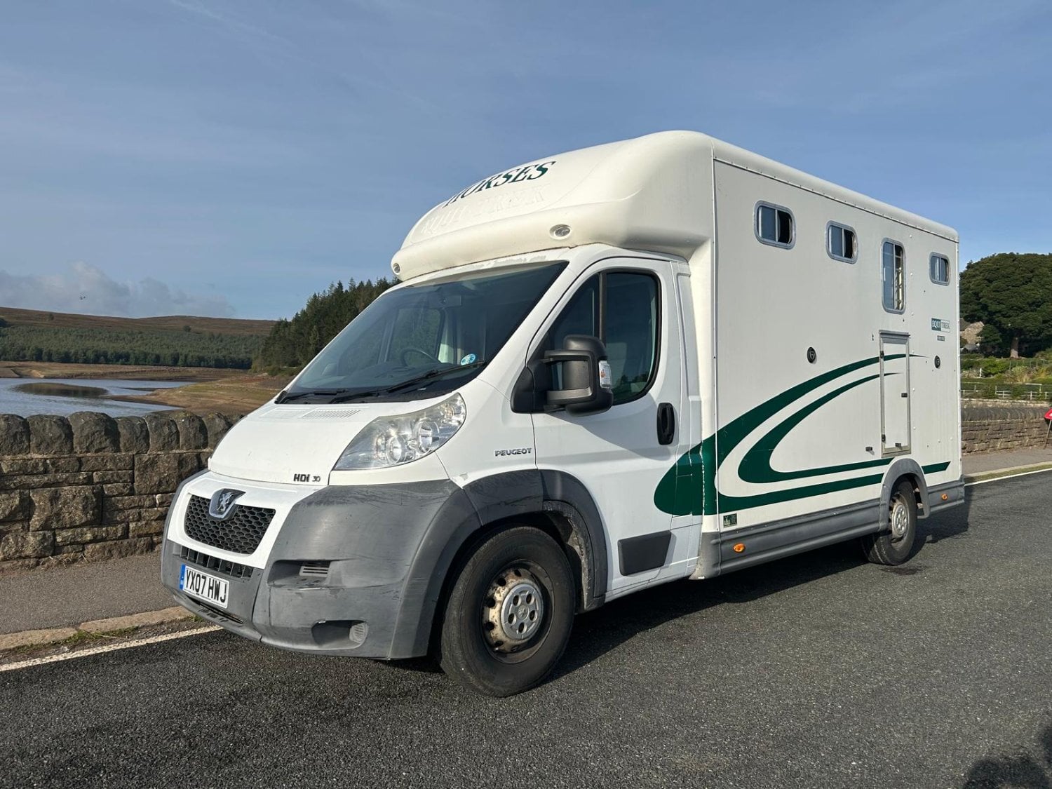 Equi-Trek Super Sonic 4005kg Sheffield