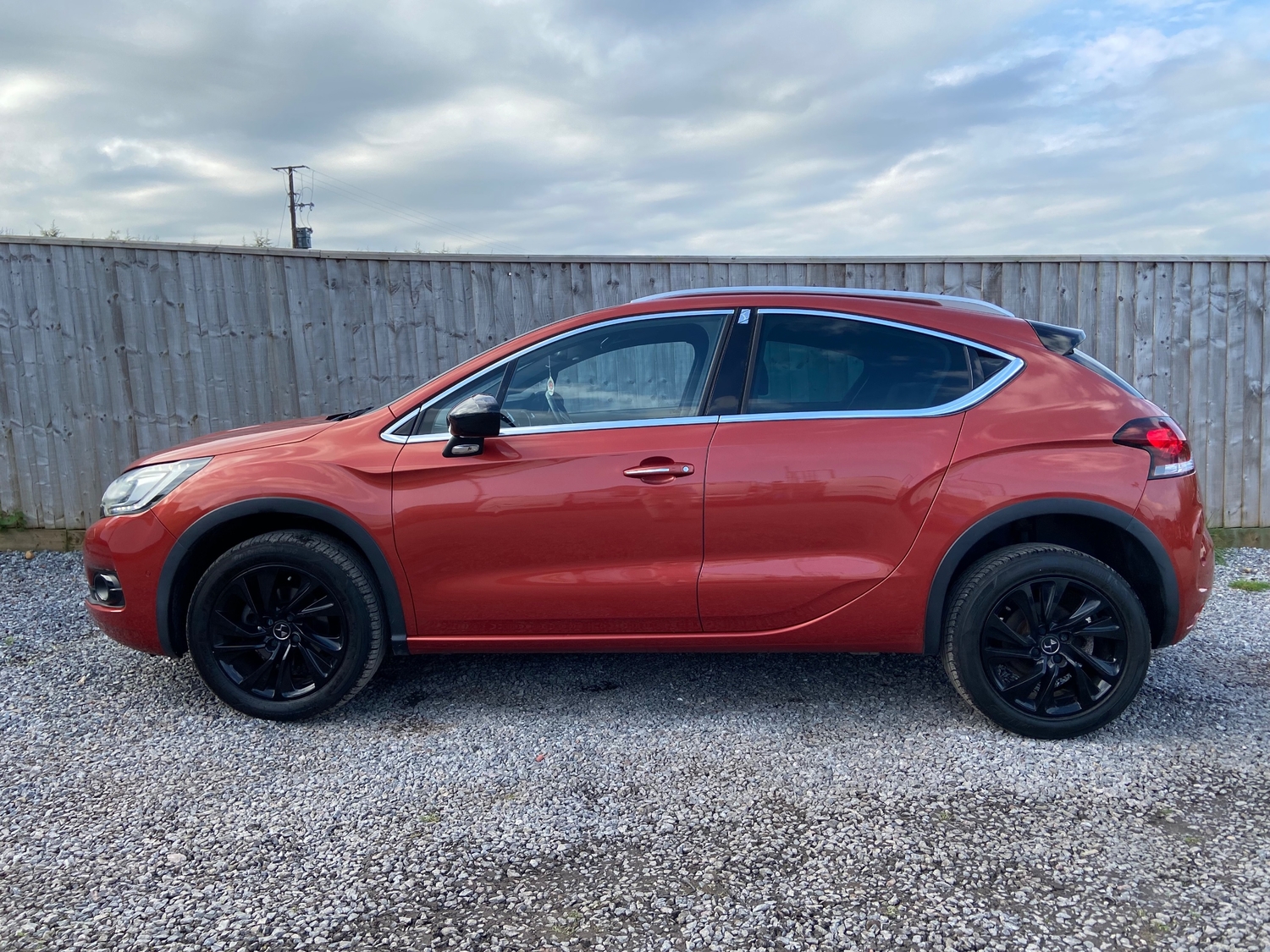 DS DS 4 Crossback 2017 - Cars