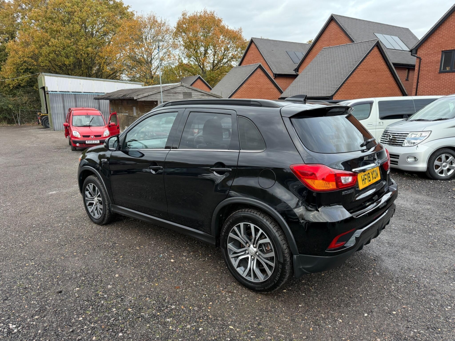 [ berth ]Mitsubishi ASX