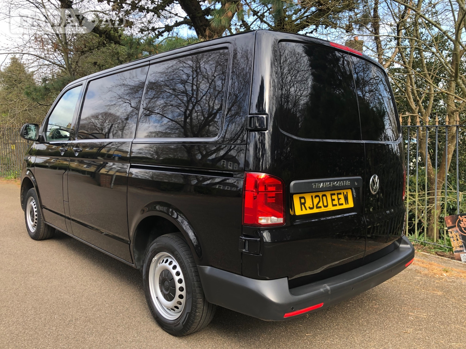 Volkswagen Transporter 2020 - Vans & Commercial Vehicles