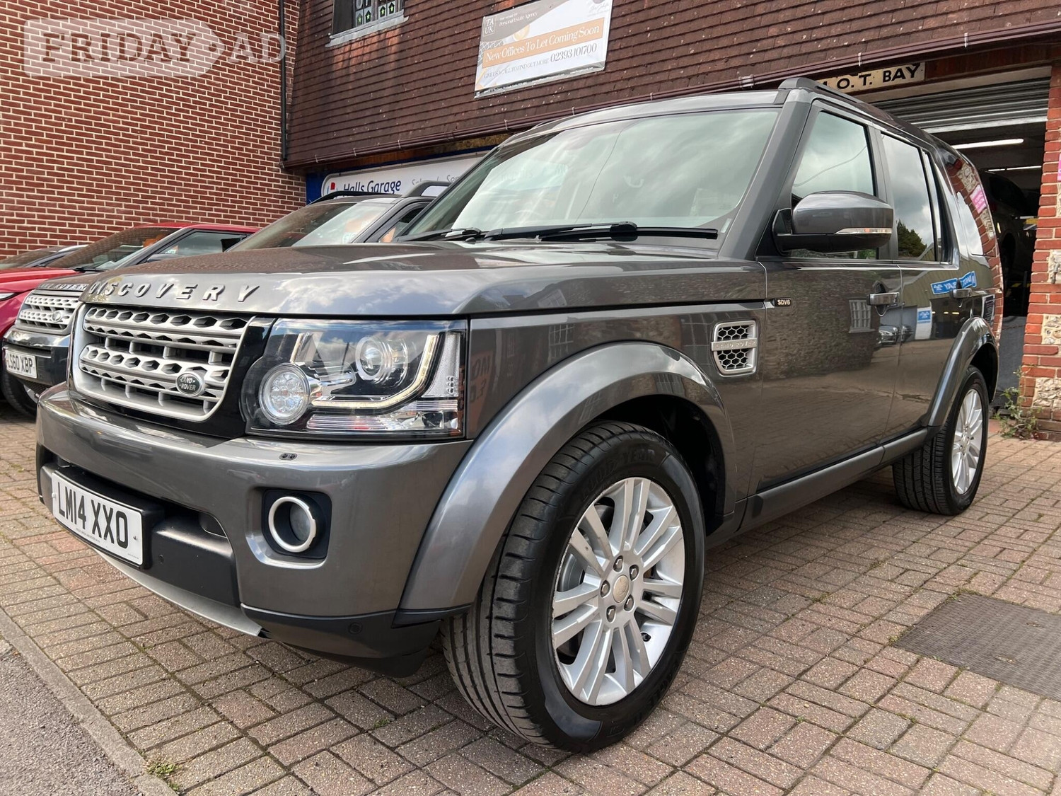 Land Rover Discovery 4 2014 - Cars