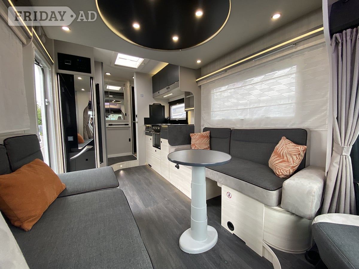 Chausson Titanium 640 Ultimate 2023 for sale - Motorhomes & Caravans in Newark