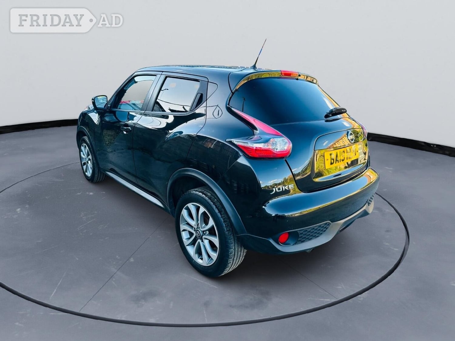 Nissan Juke 2019 - Cars in Ealing