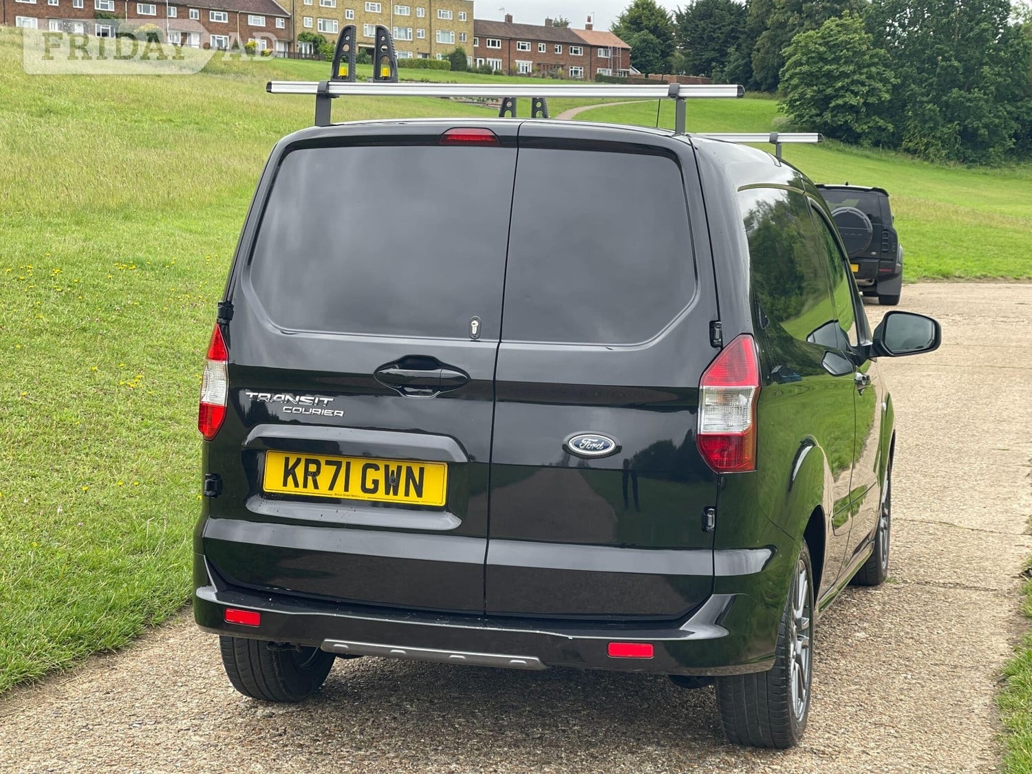 Ford Transit Courier 2021 - Vans & Commercial Vehicles