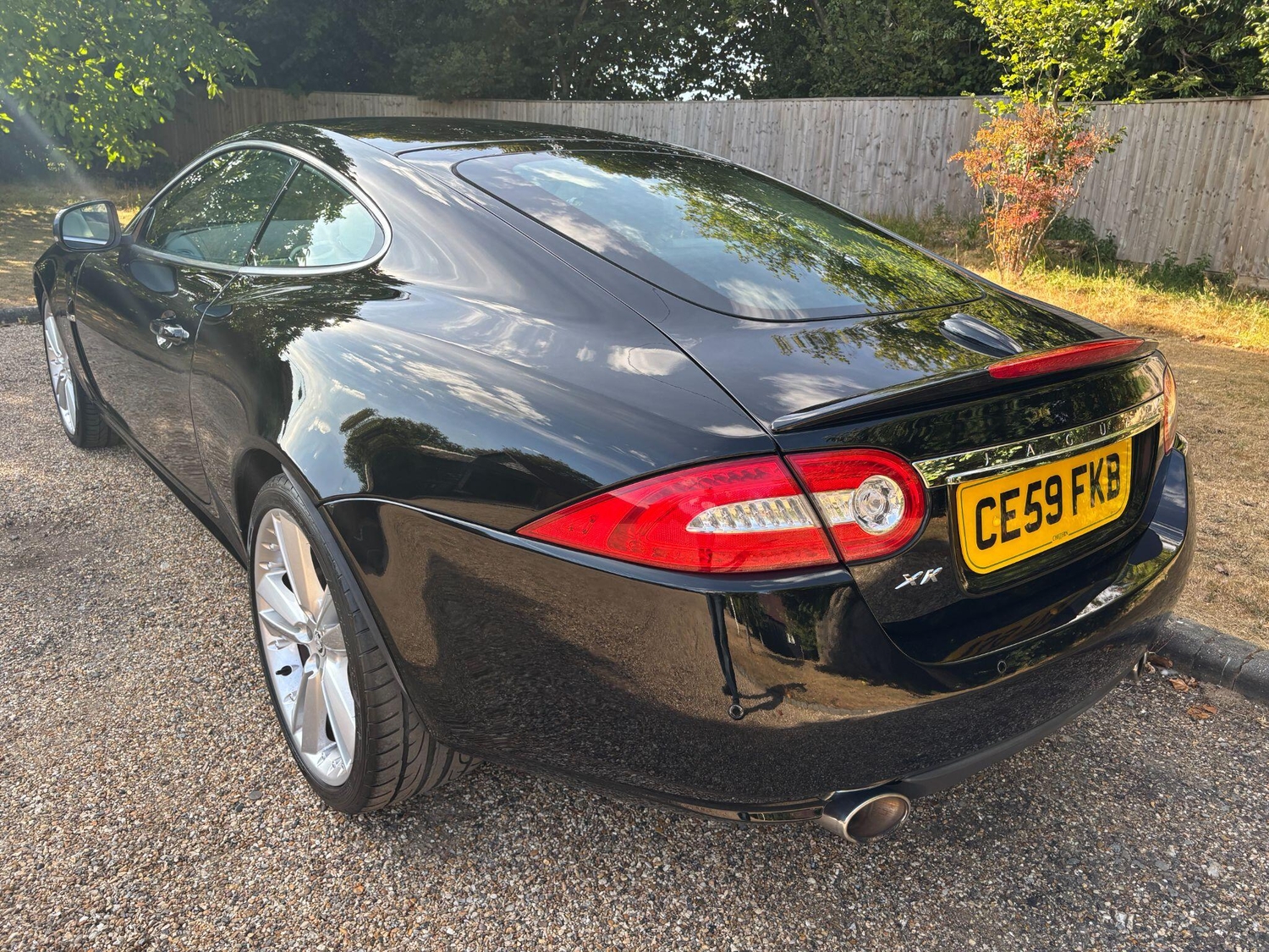 Jaguar XK 2009 - Cars