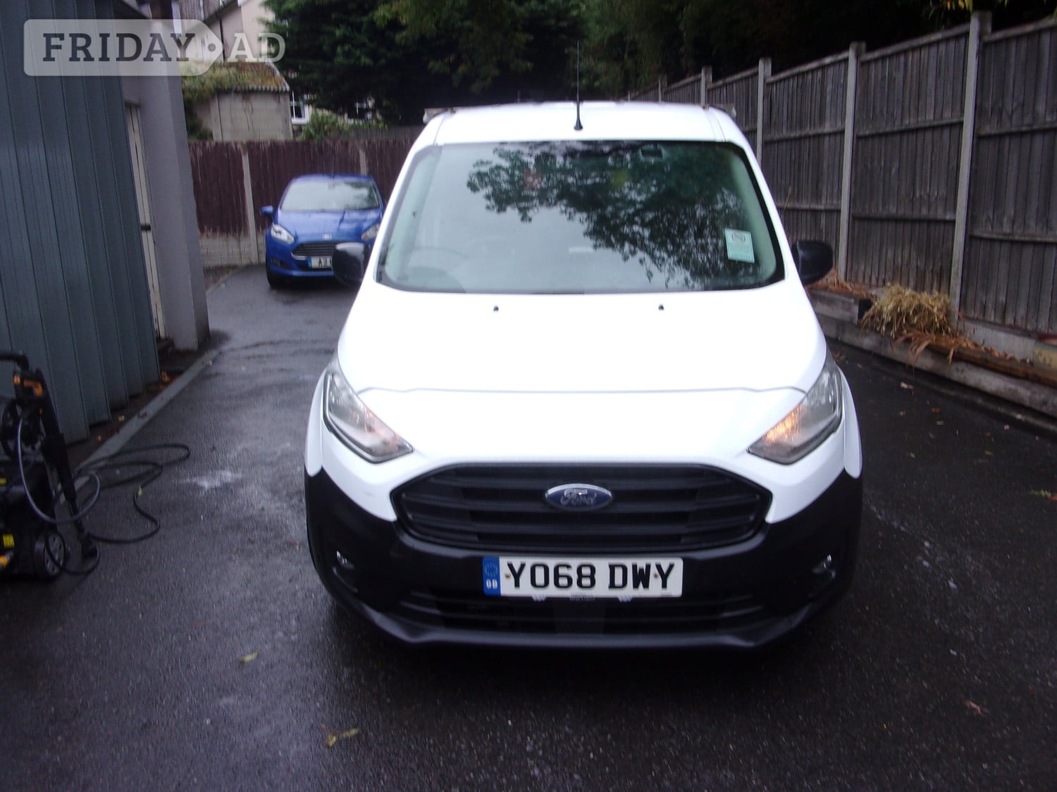 Ford Transit Connect Godstone