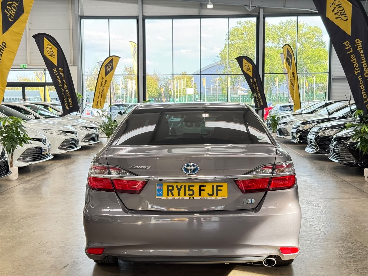 Toyota Camry 2015 - Cars in Reading