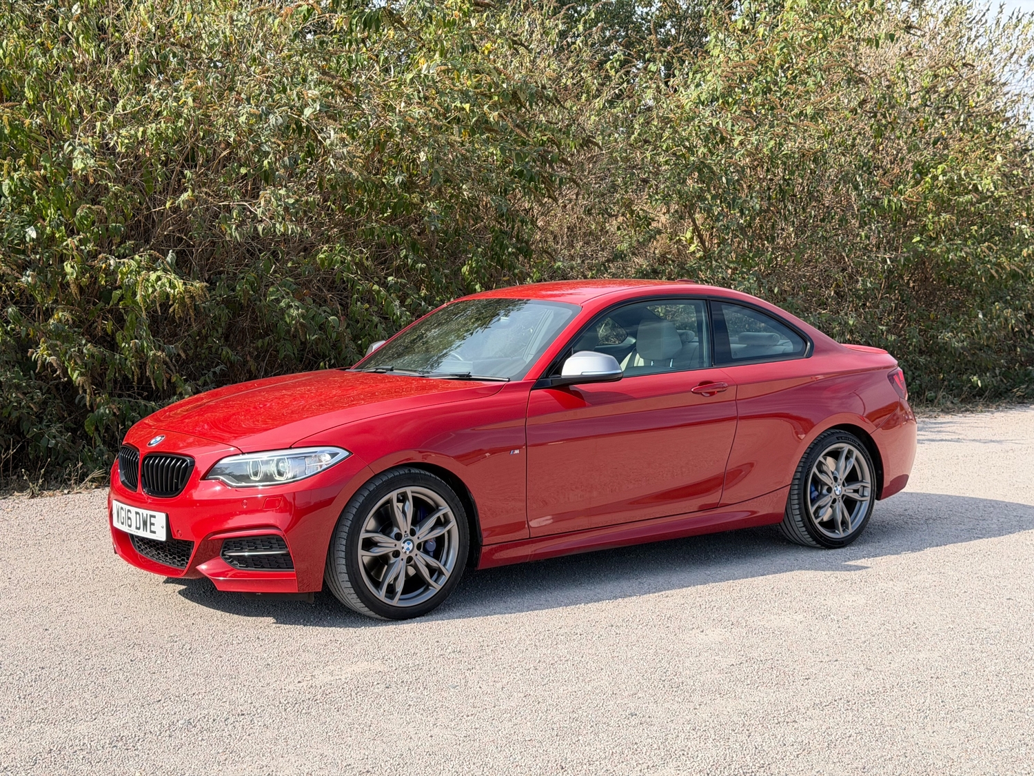 BMW 2 Series 2016 - Cars in St. Albans