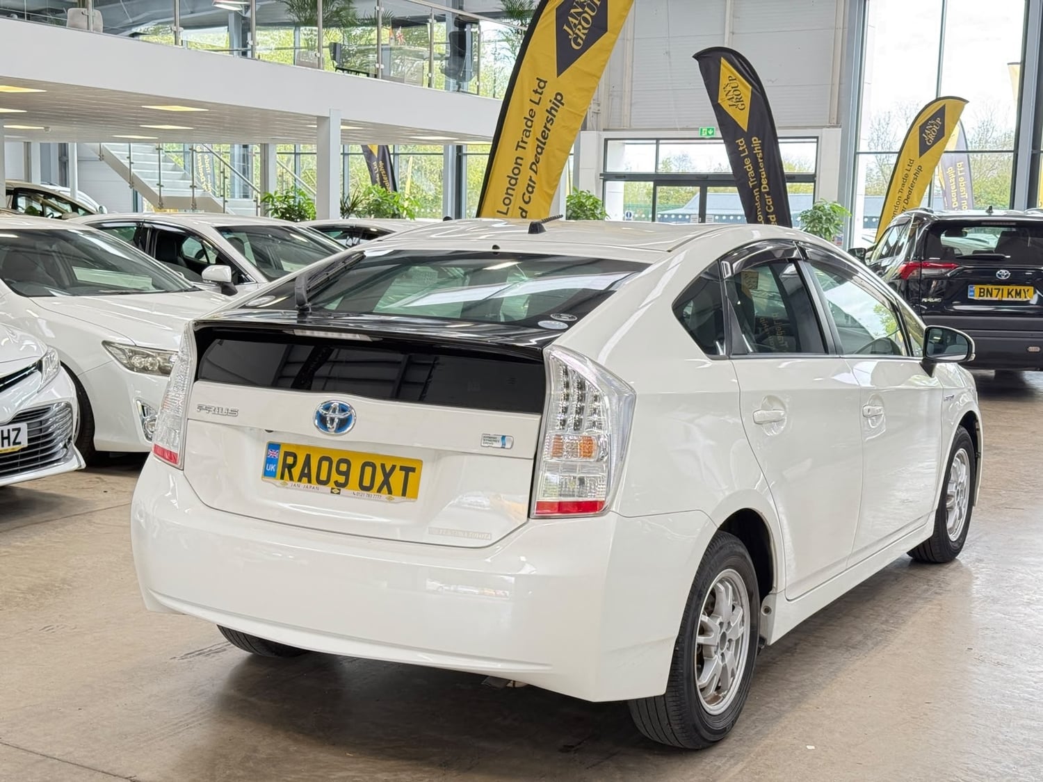 [ berth ]Toyota Prius